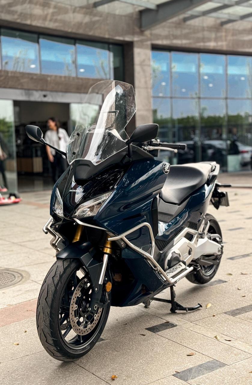 本田 佛沙750  上户日期 :2021-10 过户次数 :1 公里数:8918  车况