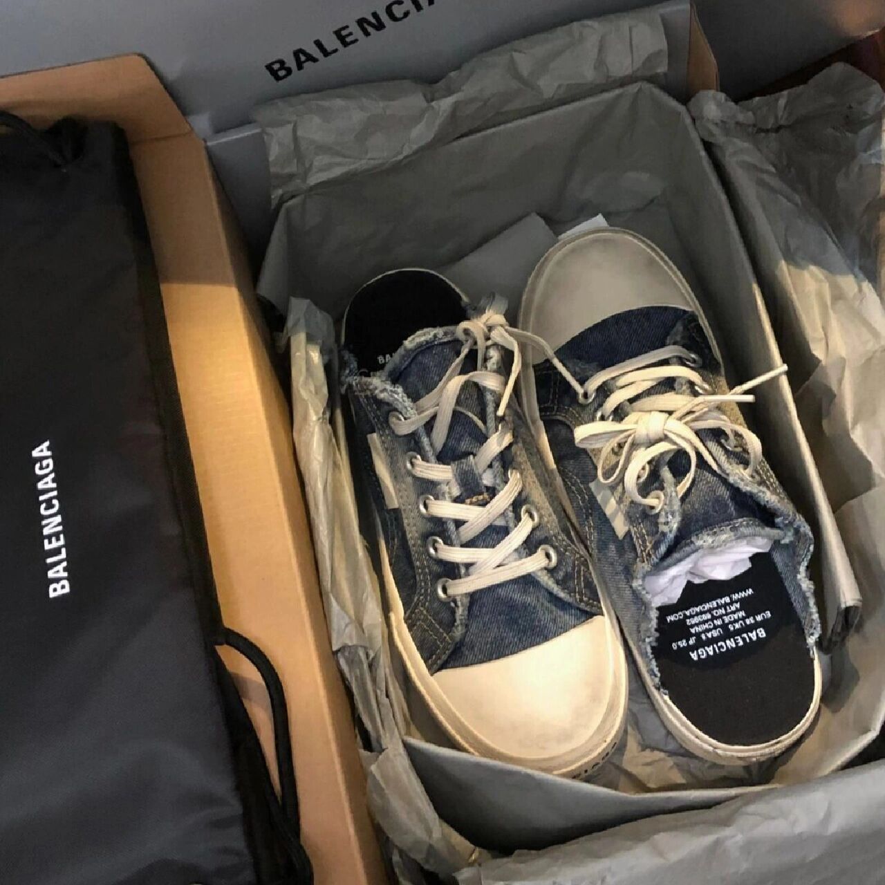 balenciaga 牛仔帆布鞋真的好绝