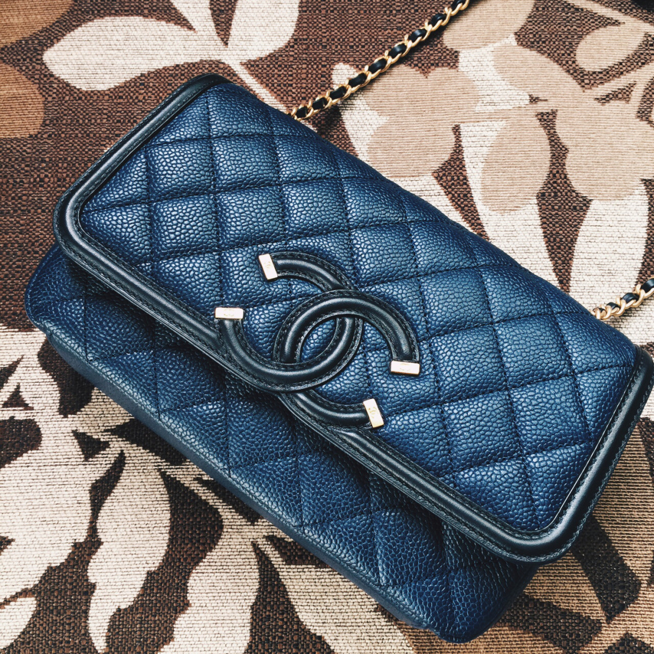 chanel 2016款复古菱格纹背包.