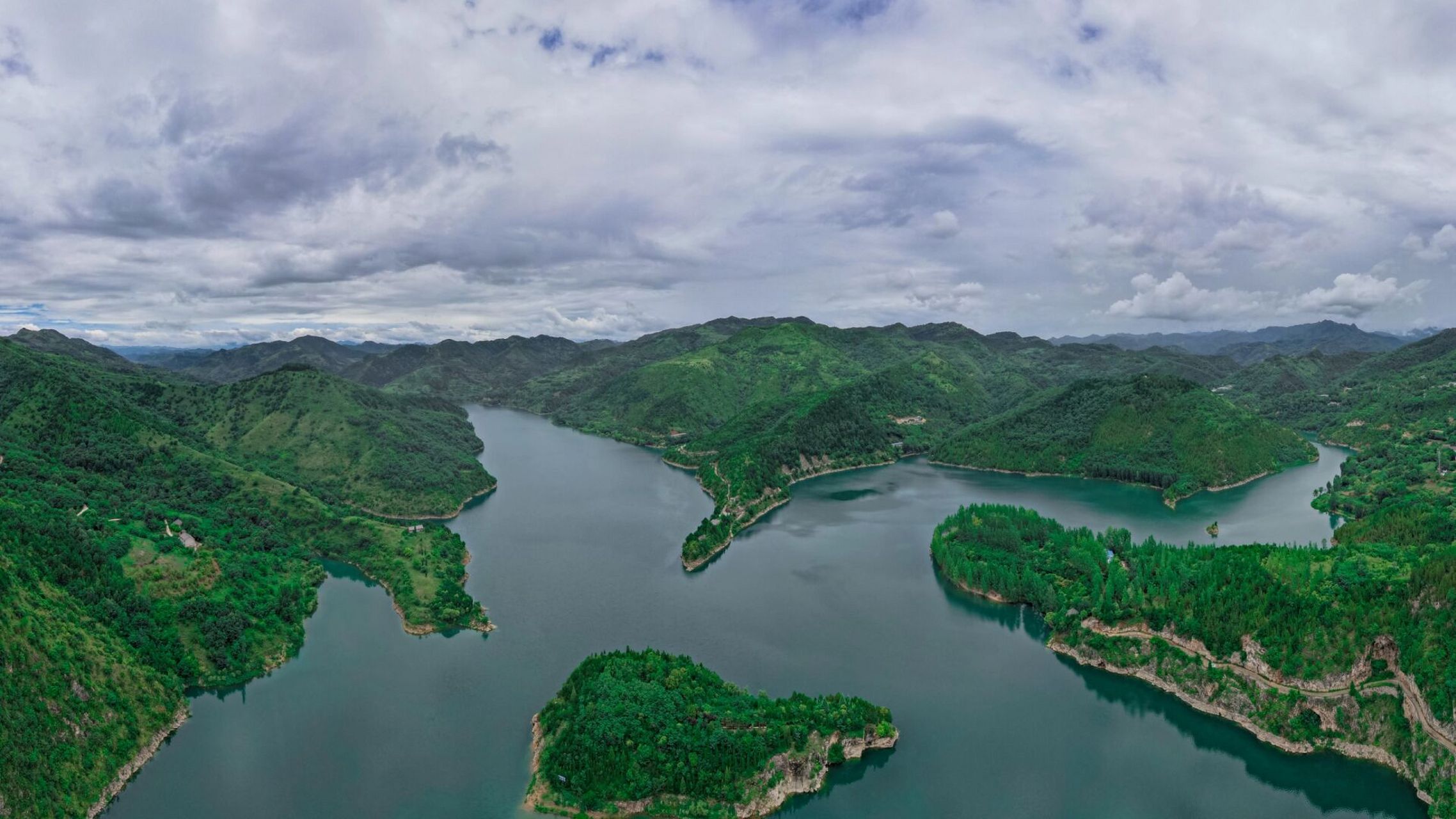 商洛#导航商洛二龙山水库直达 商州,又称商洛,位于秦岭腹地.