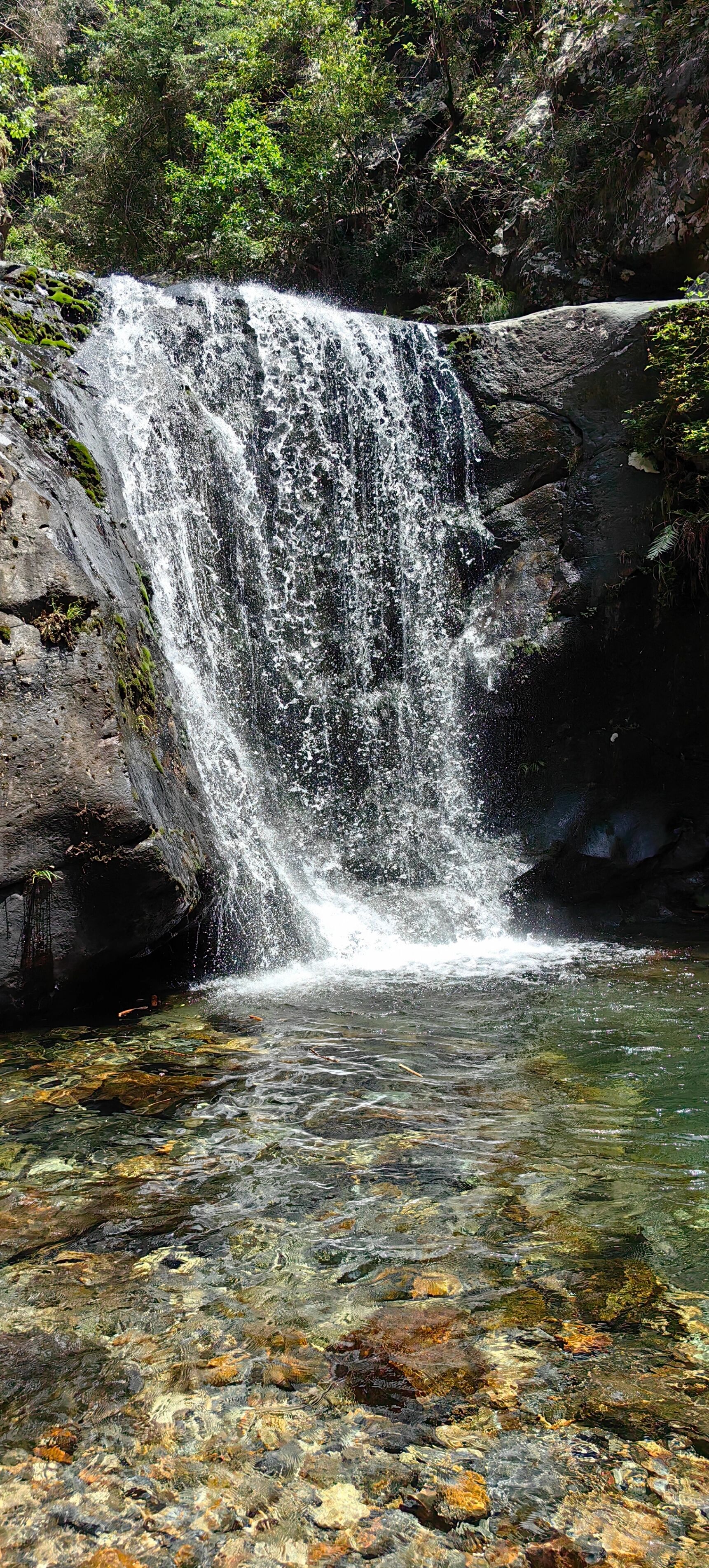 湖南江永千家峒大泊水瀑布风景区 很壮观,很清澈,很凉快,但是,也很累