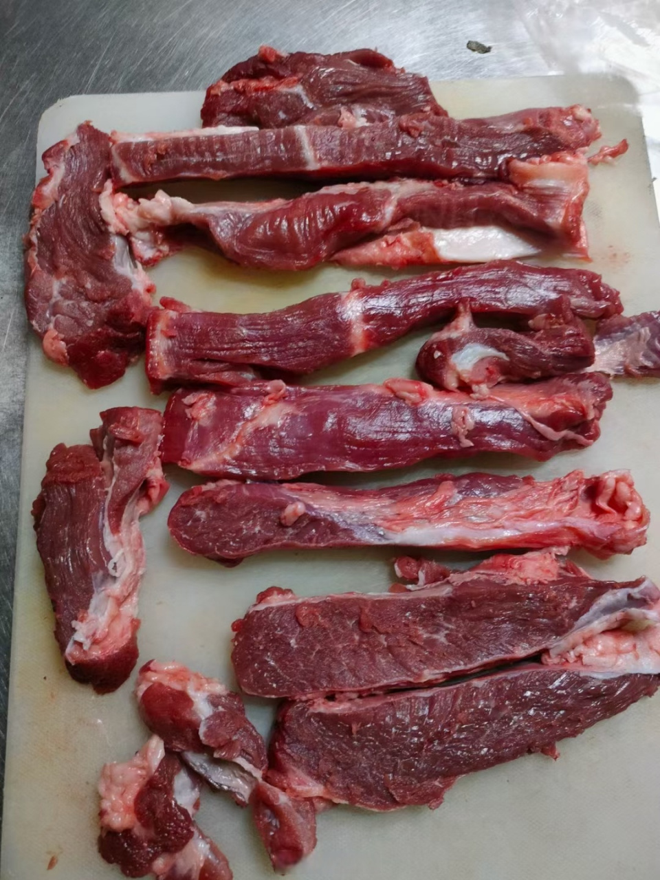 宜昌#新鲜牛腩36块钱一斤, 5斤以上可以送货上门, 需要的朋友,私信我