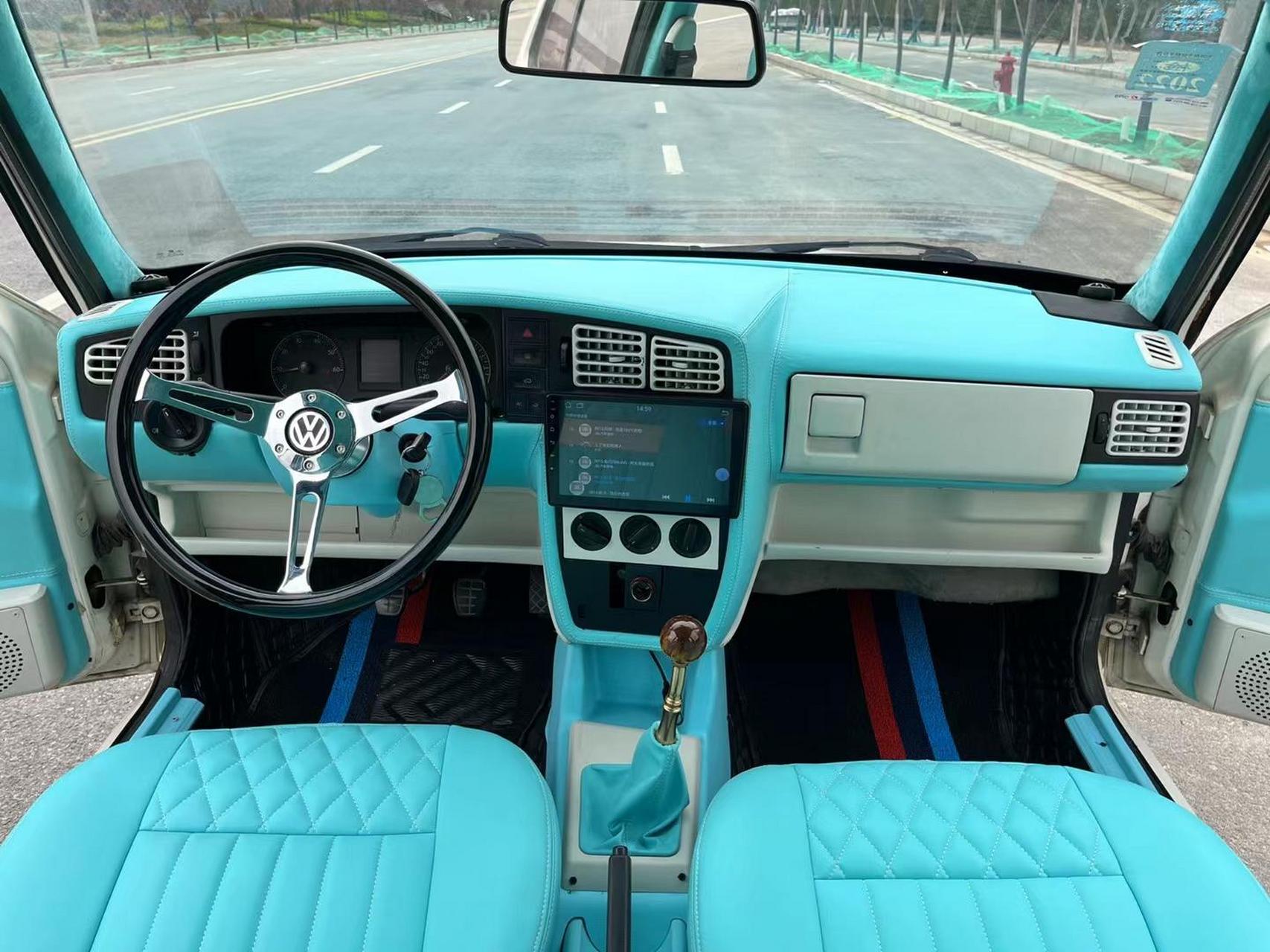 10款捷达前卫 ——整车内饰改装蒂夫尼蓝