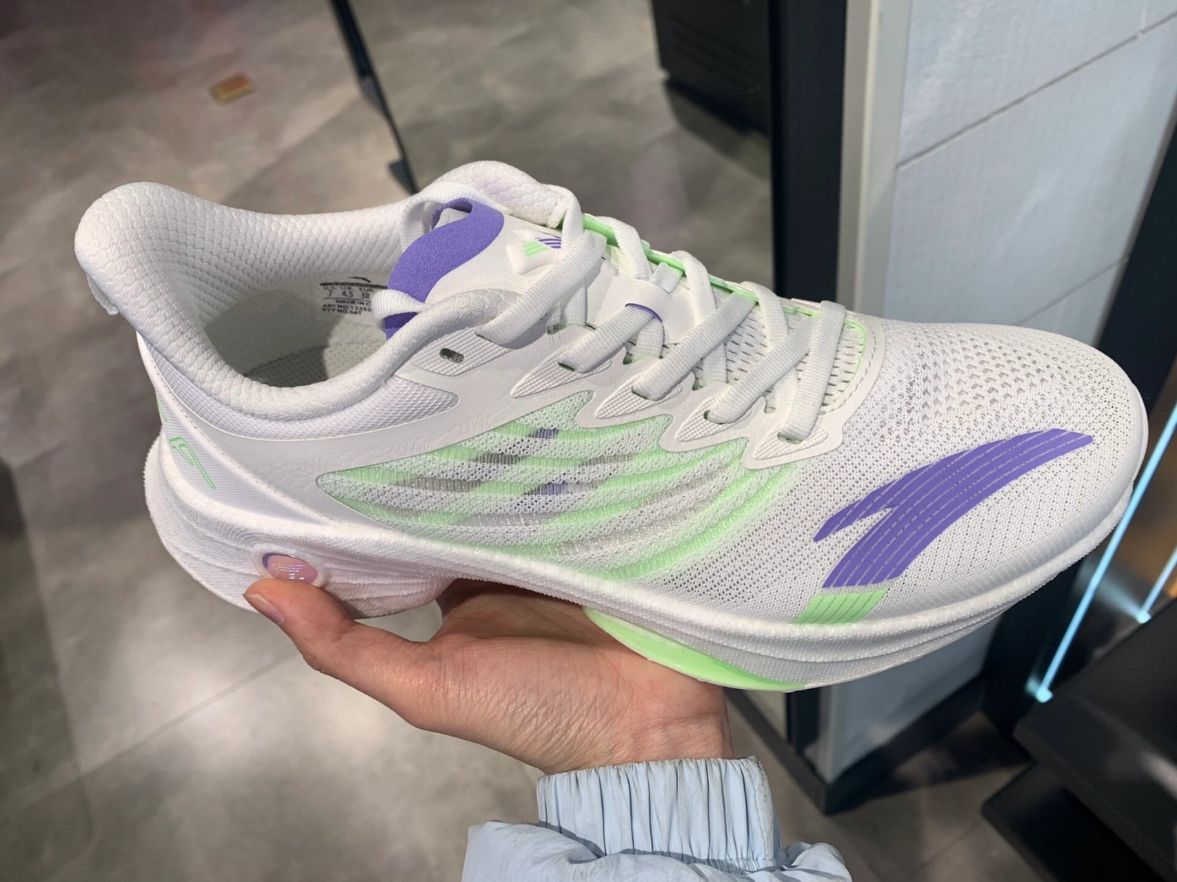 安踏马赫3代 23年夏季新配色 马赫3代 男女款都有～适合于专业跑步