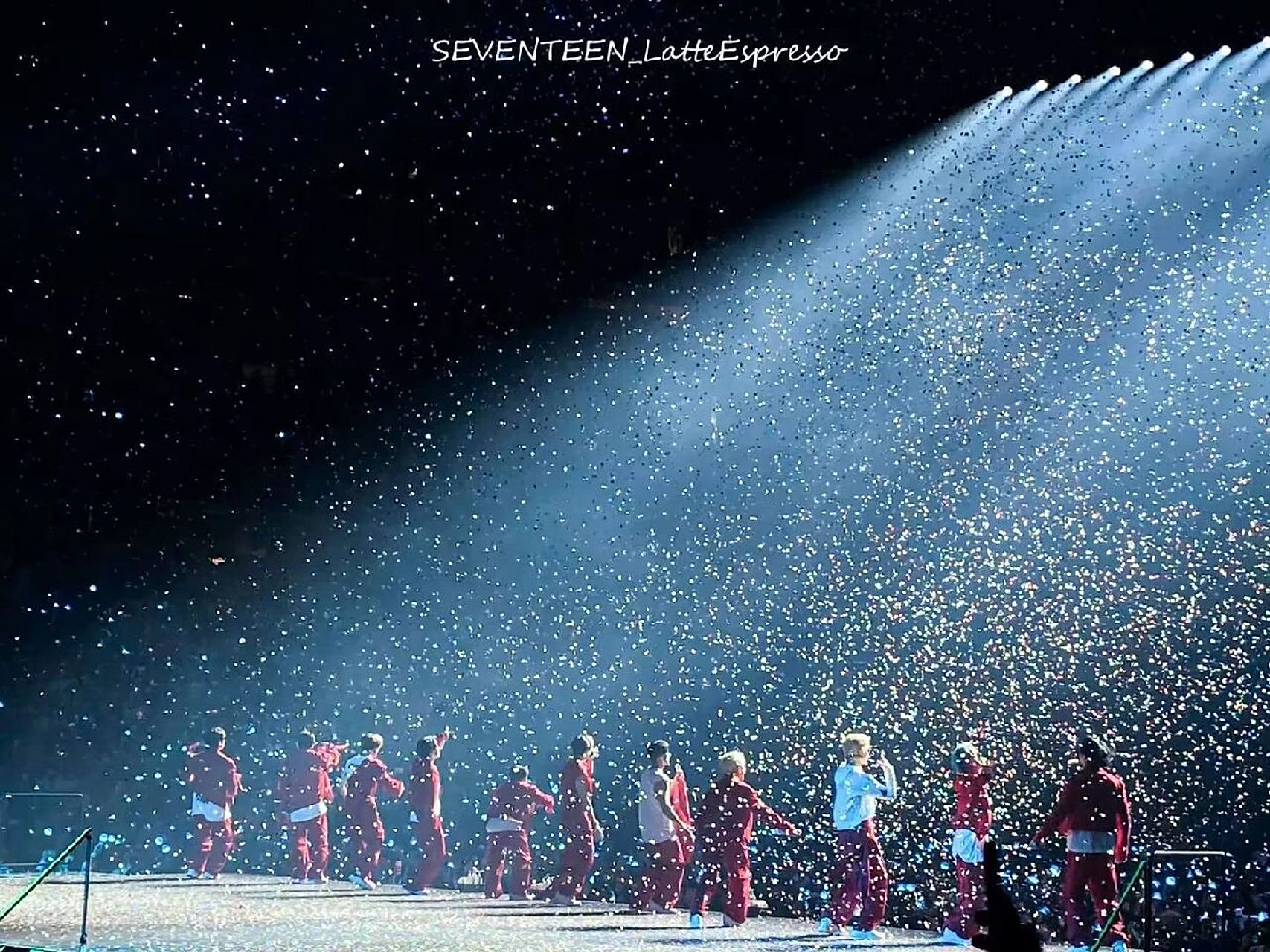 seventeen团体壁纸4.0        电脑壁纸第一弹