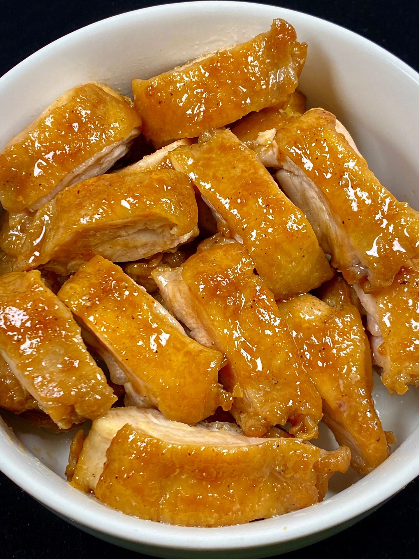 外酥里嫩,肉质多汁,香软酥甜,一口一块好吃到停不下来了!