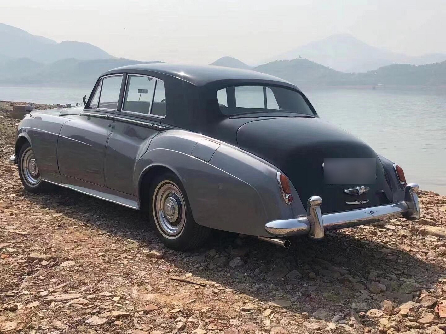 1957年第一代宾利飞驰,车况收藏级别,全世界两台,英国原车手续齐全