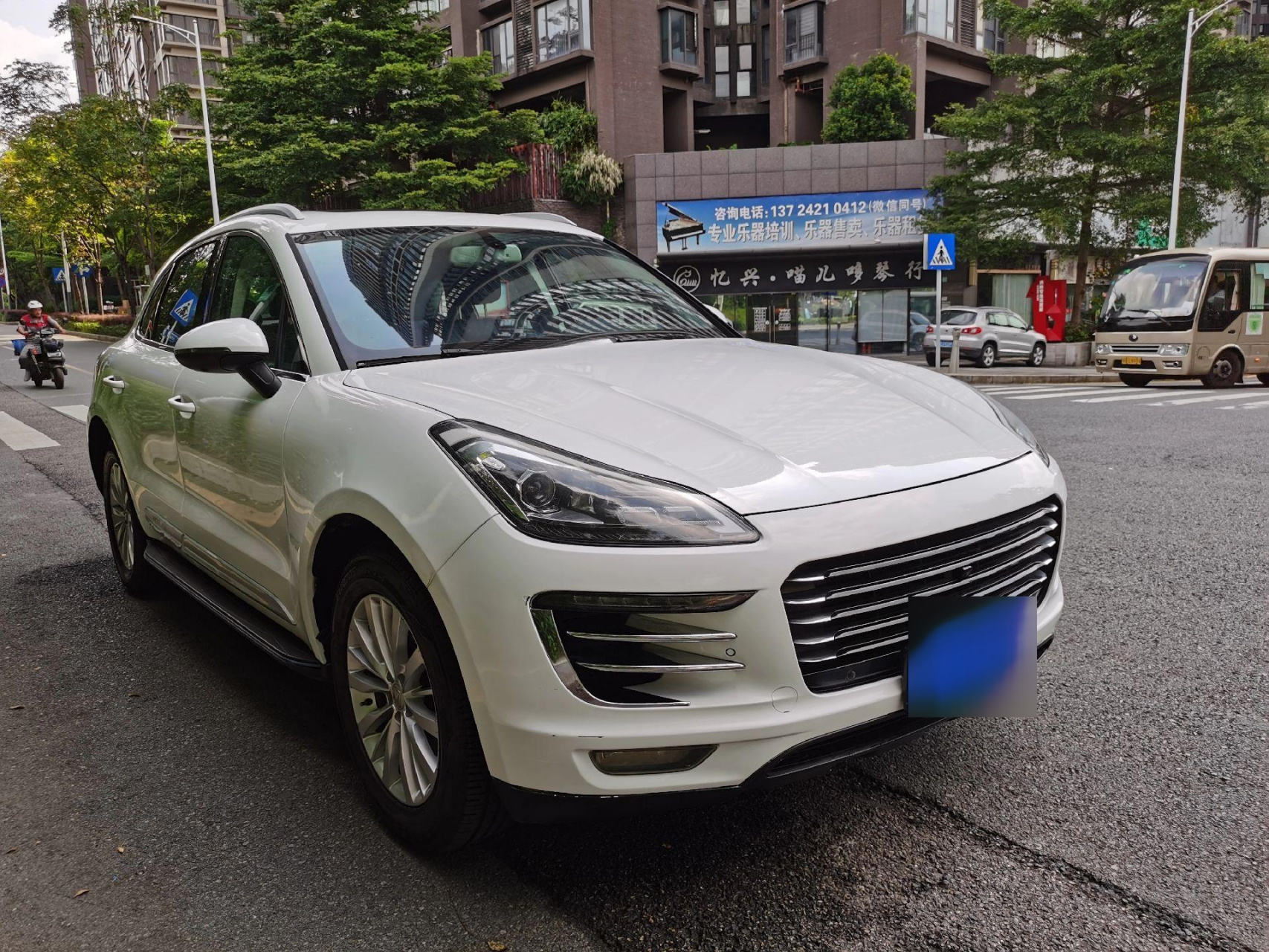 2017年众泰sr9(国产保时捷),2.