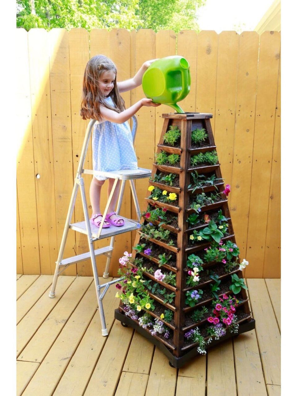 18款高效能塔型立体园艺种植装置.