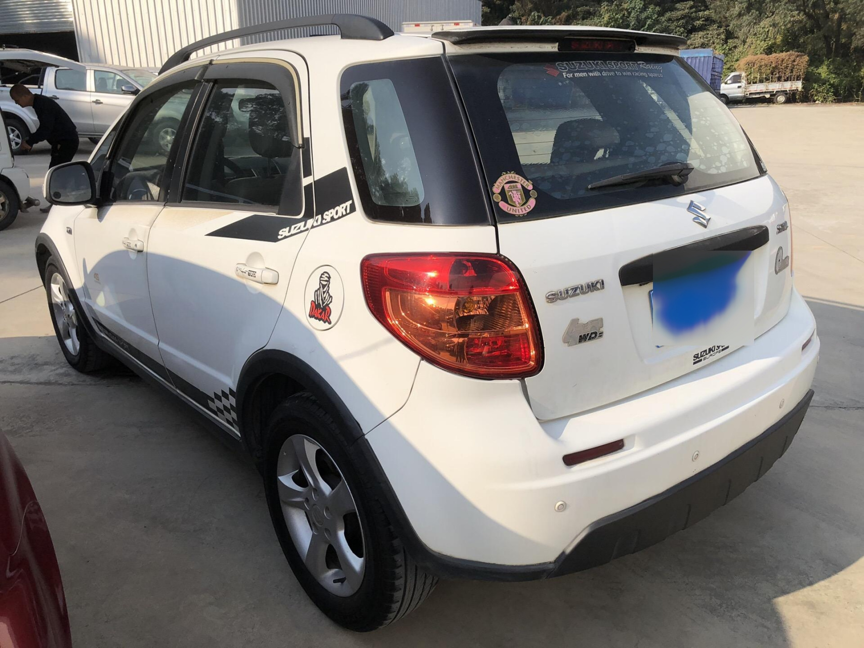 11年铃木天语自动挡练手代步车.11年8月铃木天语sx4自动挡1.