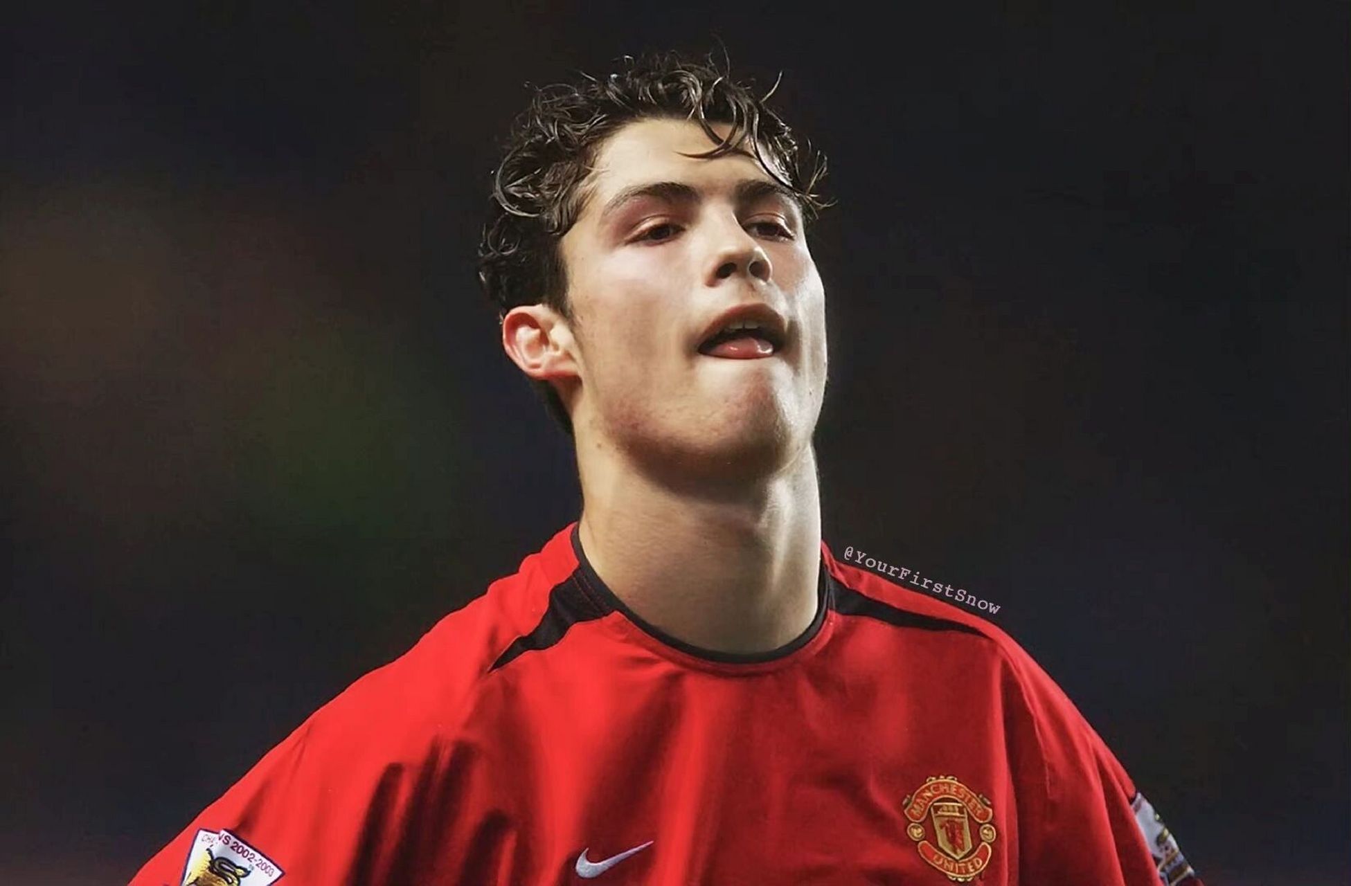 c罗年轻的时候真的好像小狼狗呀 没想到这么帅!怪不得那么多人喜欢.