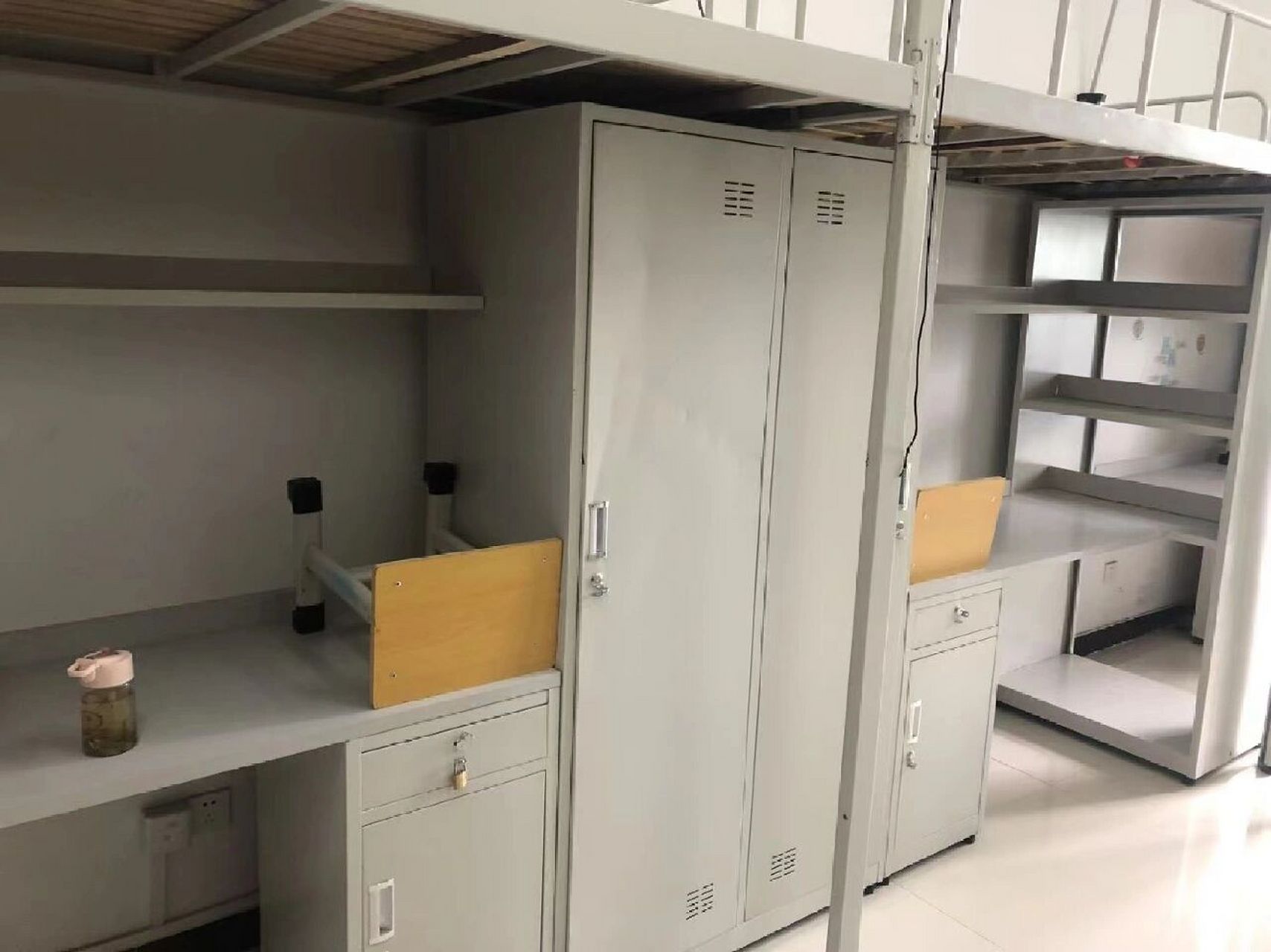 安徽国防科技职业学院宿舍 安徽国防科技职业学院宿舍:6人间,有独卫