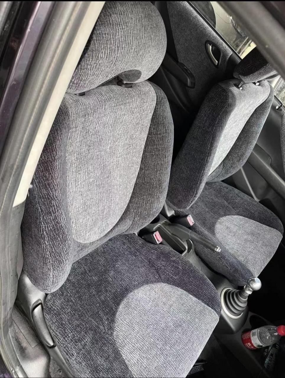 一代飞度改进口绒布座椅效果