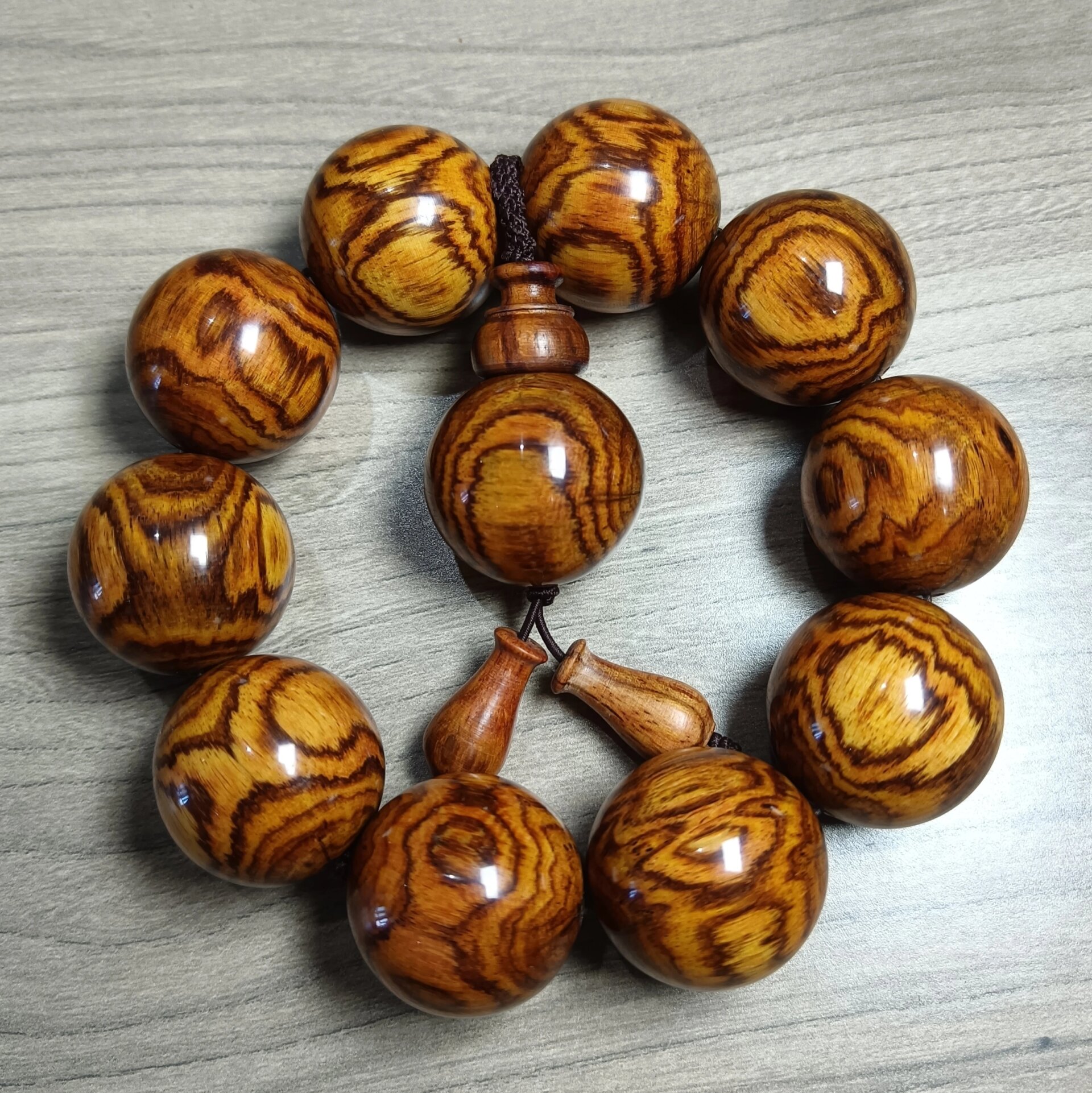 【珍藏】海南黄花梨鬼脸2.5