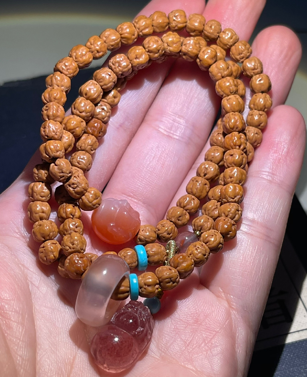 藏式佛手小金刚,我亲眼见证了它每天的变化 藏式佛手小金刚盘玩上色真