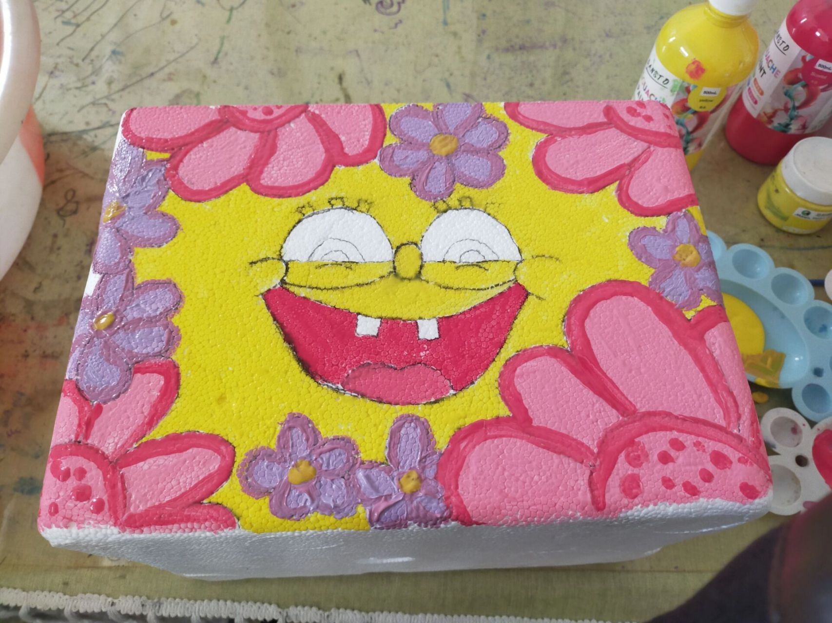 泡沫箱绘画 幼儿园自然角泡沫箱
