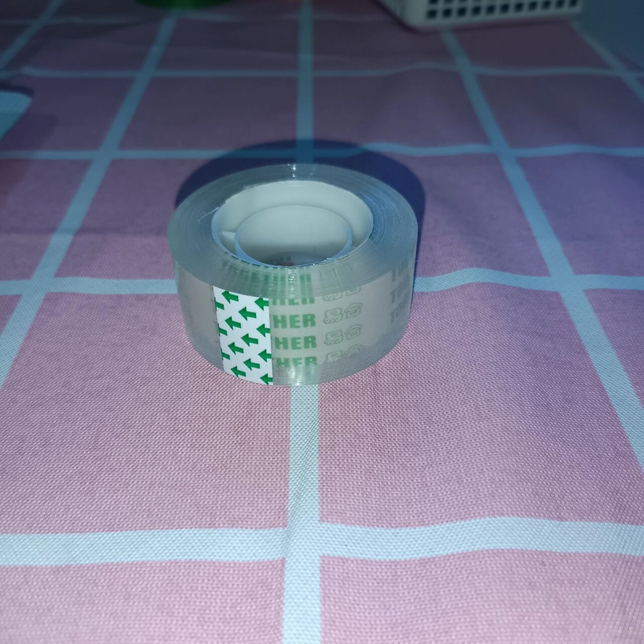 diang宝宝水晶胶带推荐篇 第一款:三斤肥肉卷家的,快手有卖,比较推荐