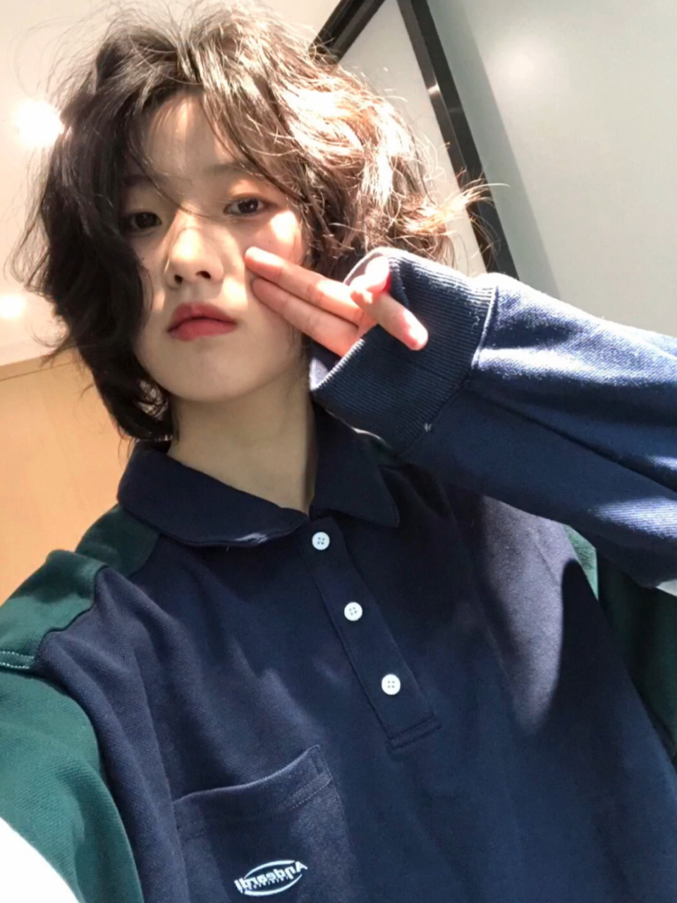 短发/单眼皮日系少年感