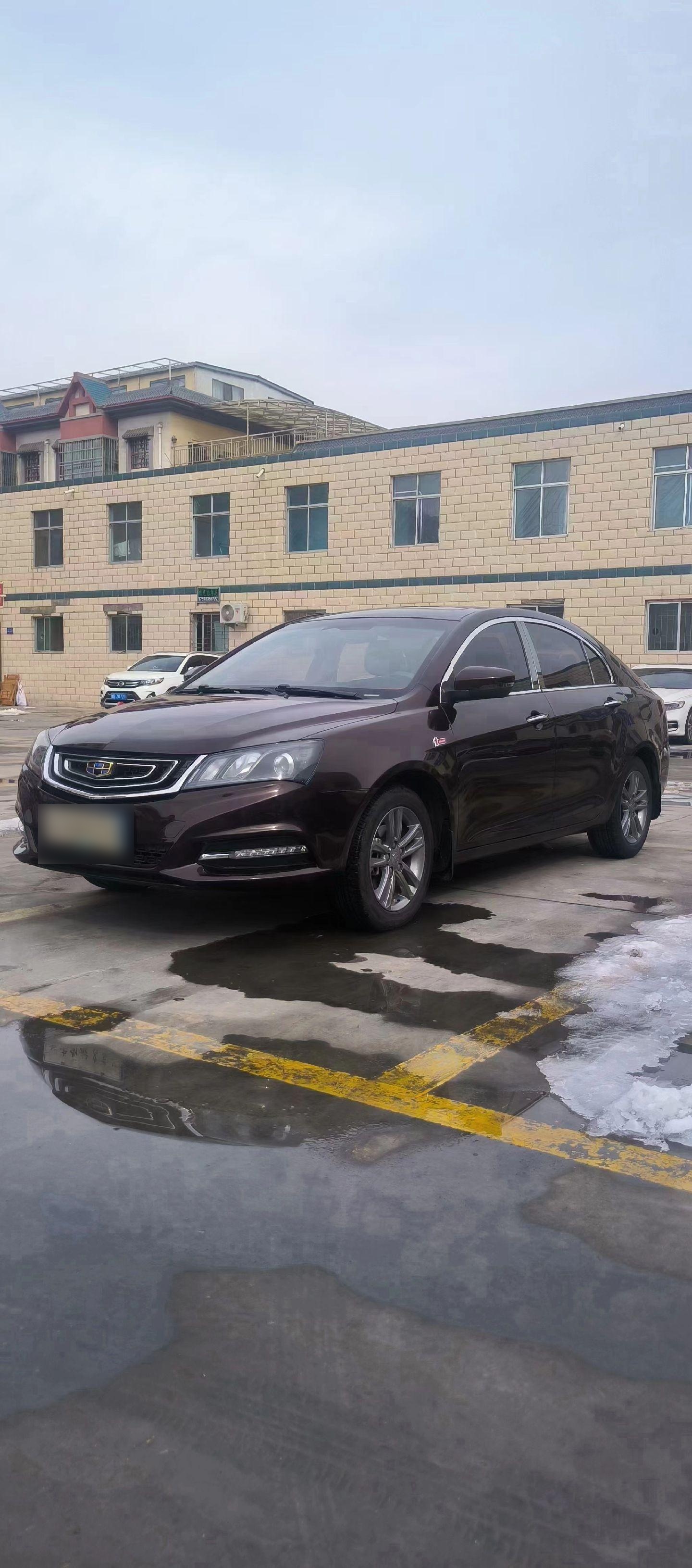 今天带来一台2017年9月上牌的三箱百万版的吉利帝豪,实表74000公里路