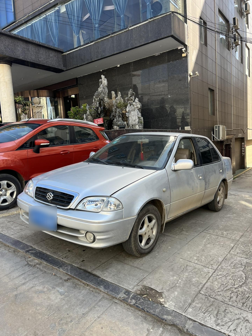 羚羊1300,极品货,7600米包过户.