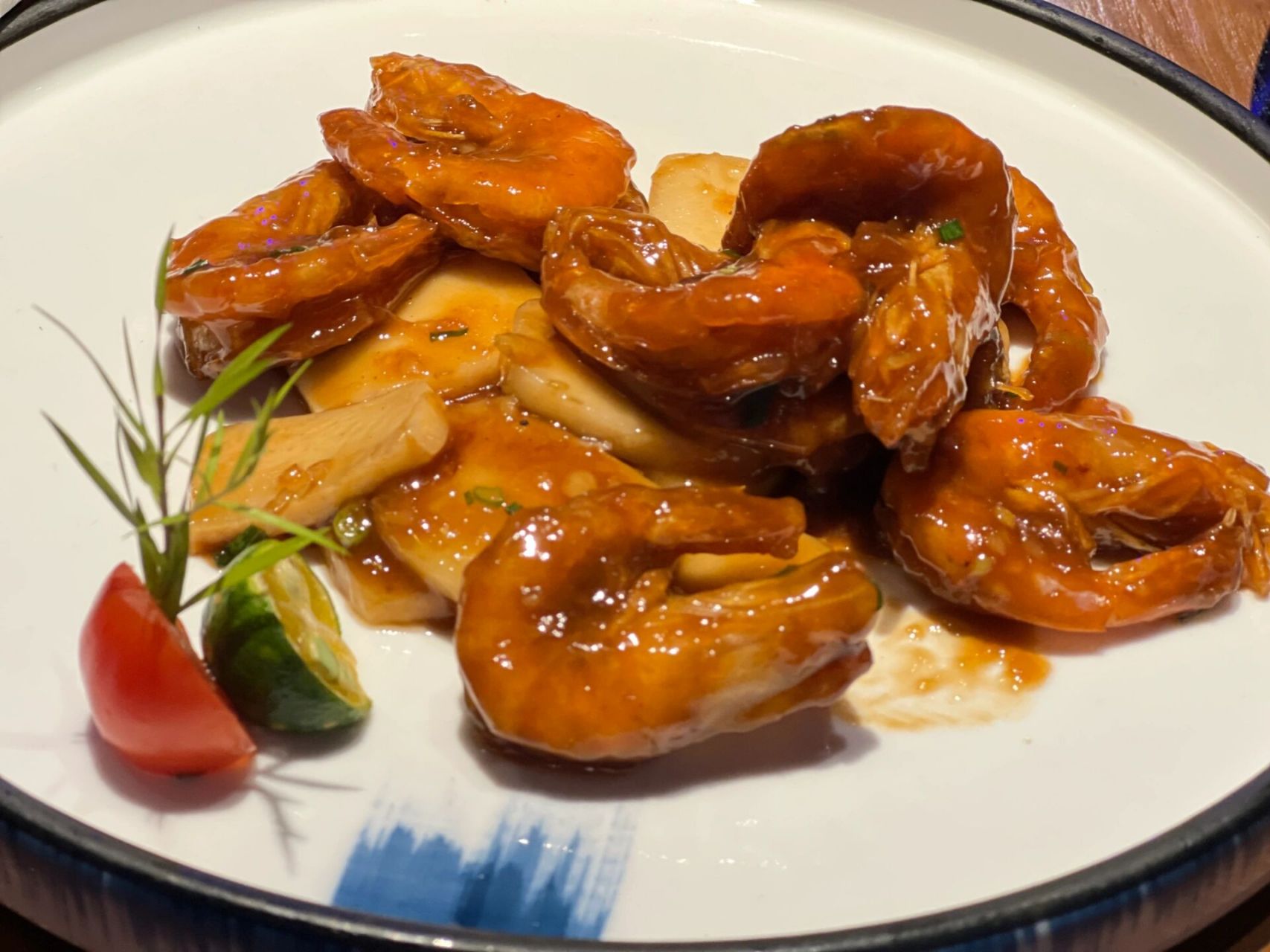 南充探店|灰鲨私享餐厅 店名:灰鲨私享餐厅 	 地址:白土坝路新豪天地4