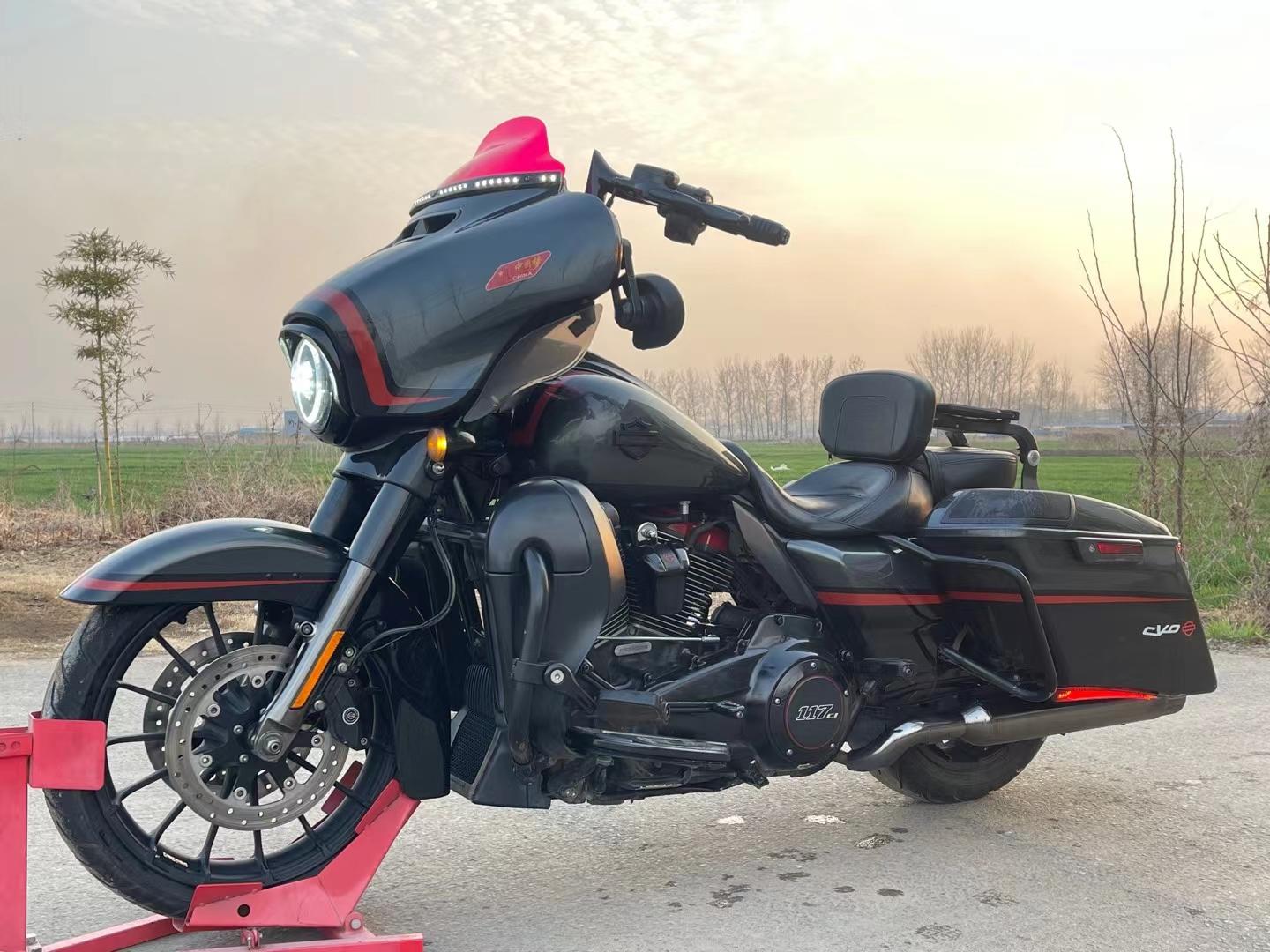 2019年哈雷大道滑翔cvo 117立方 1923cc