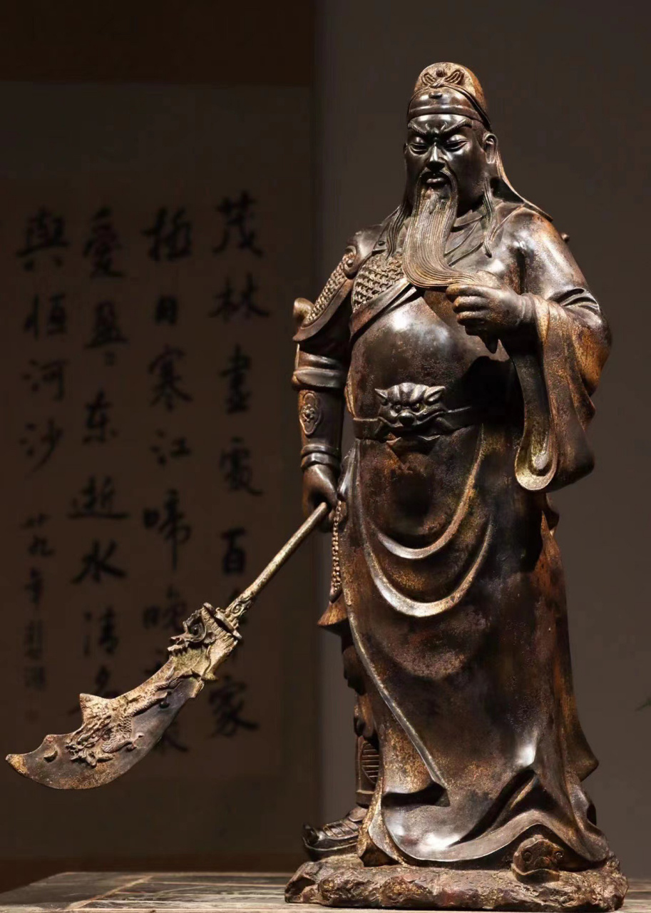 【关公】造像 【关公】造像 材质 铜鎏金  重43斤 尺寸高80宽36不含刀