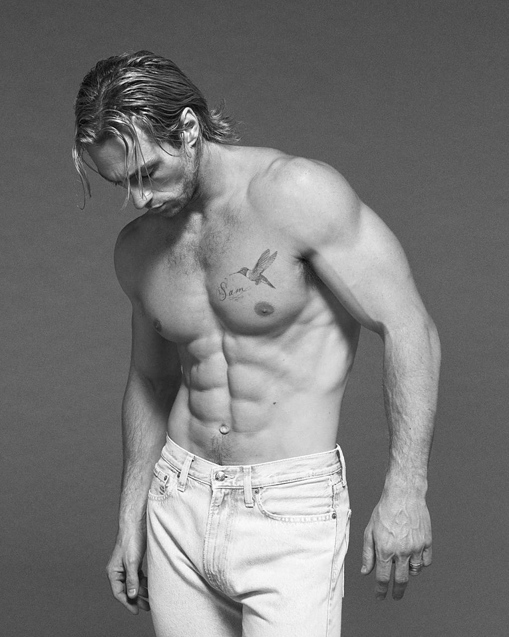 34岁的英伦男神 aaron taylor-johnson(亚伦·泰勒-约翰逊)的calvin