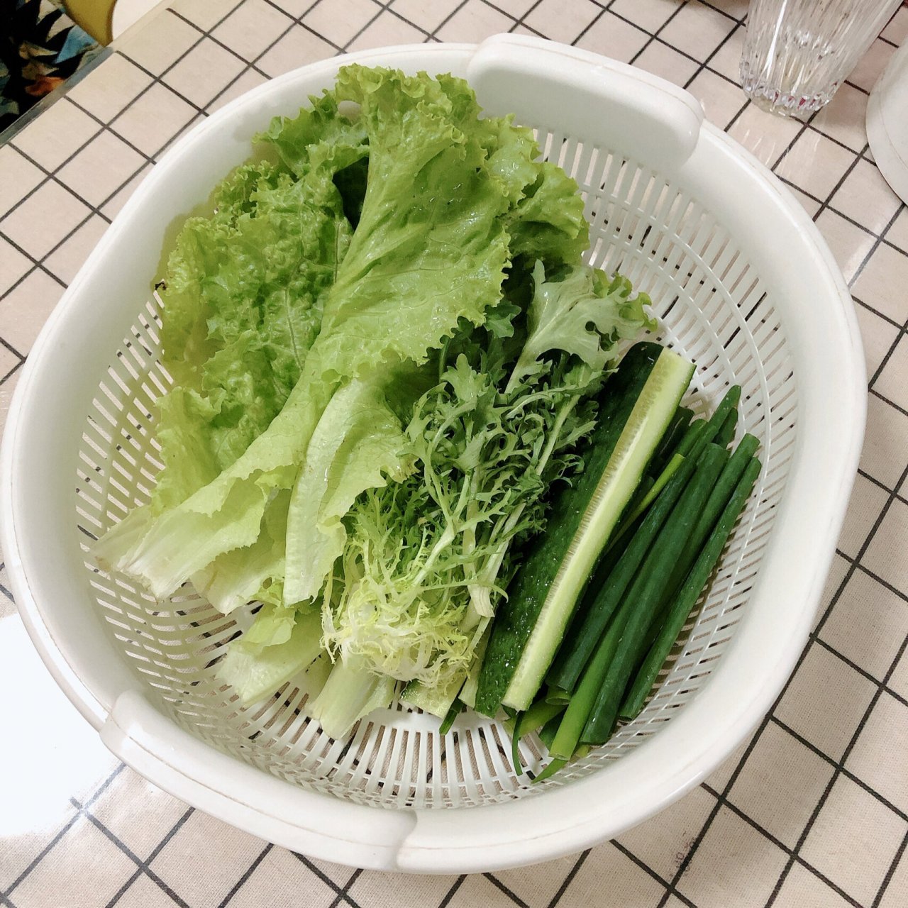 棒子面儿饼 棒子面儿饼是我老家的一种食物,也叫棒子面儿饽饽,通常用