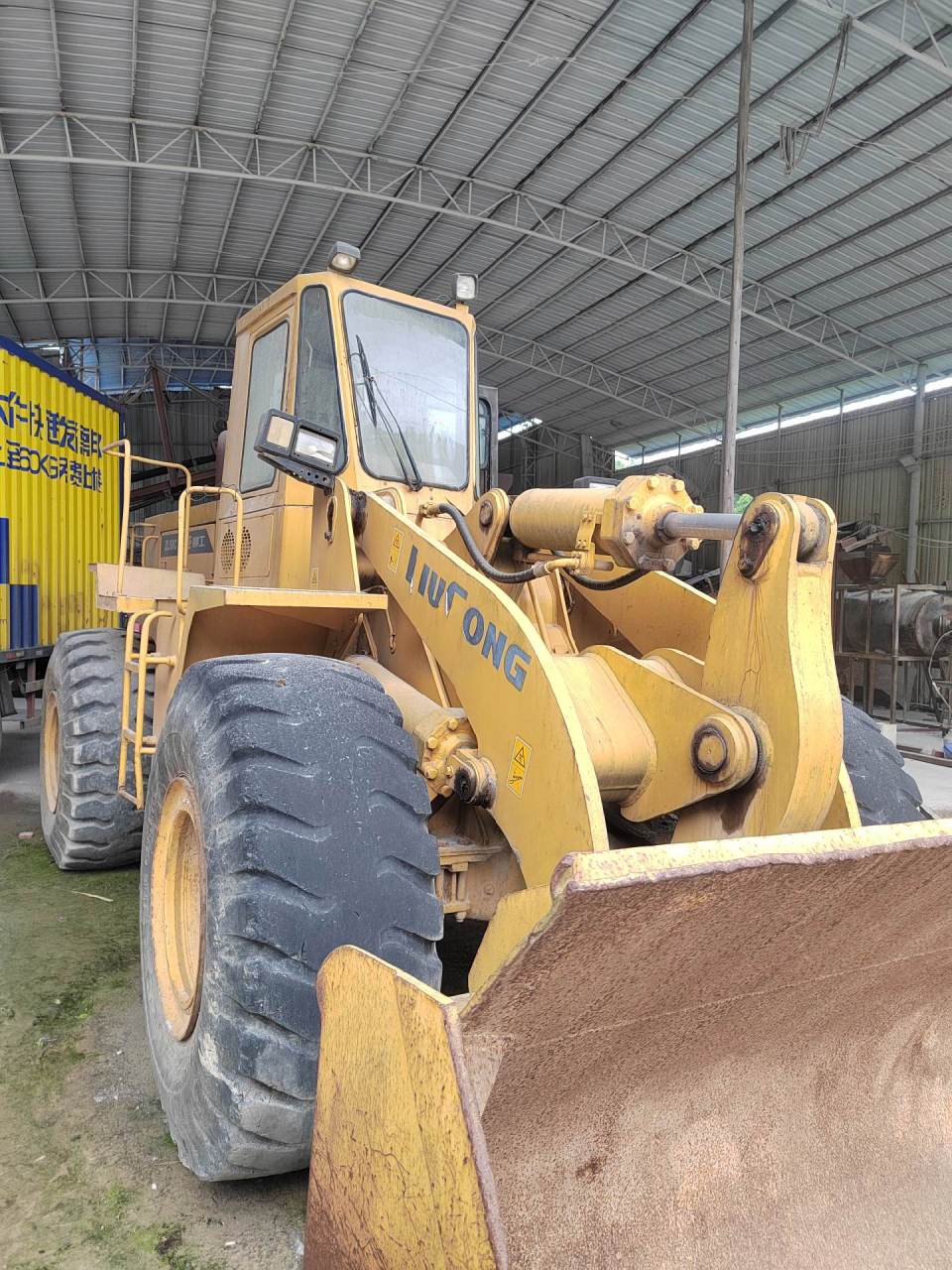 8成新柳工50铲车出售,8.8万