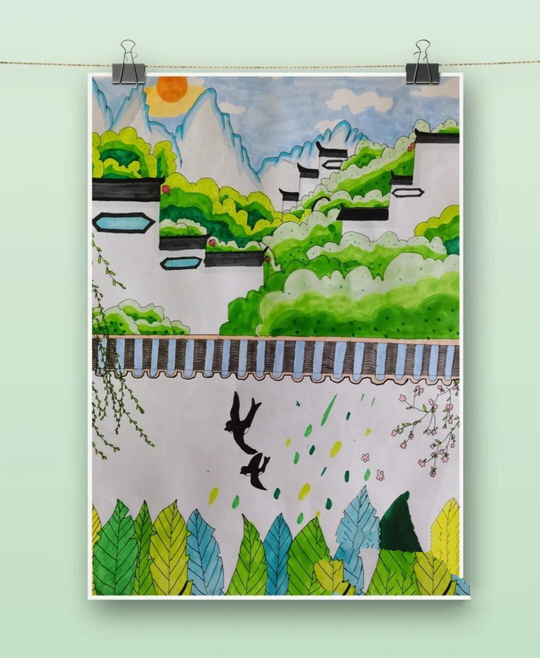 通过彩印的照片观察场景里面的内容,让学生对自然生活的观察,发现