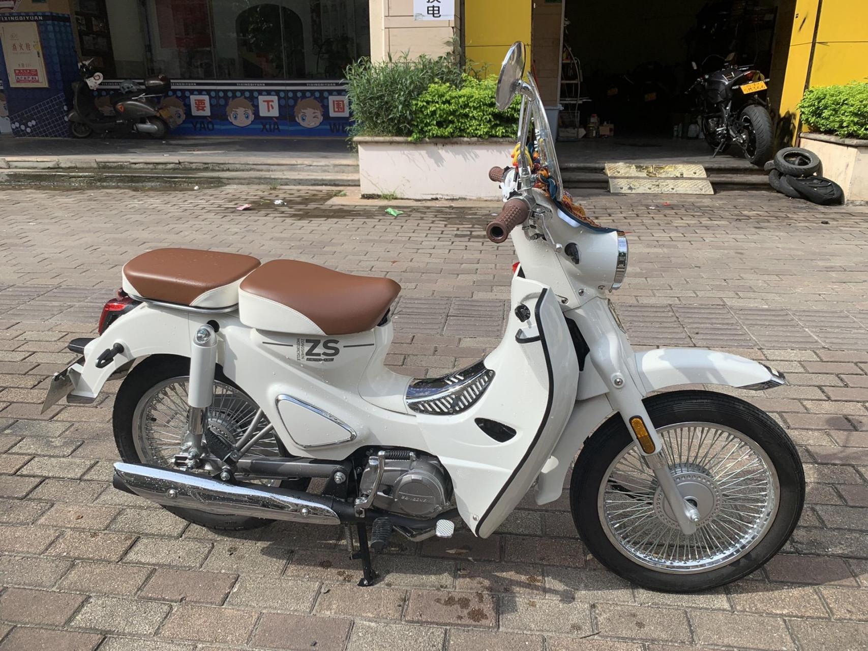 23年3月购买上牌 宗申yami 110仅行驶1000公里 自动离合版本 合适女生