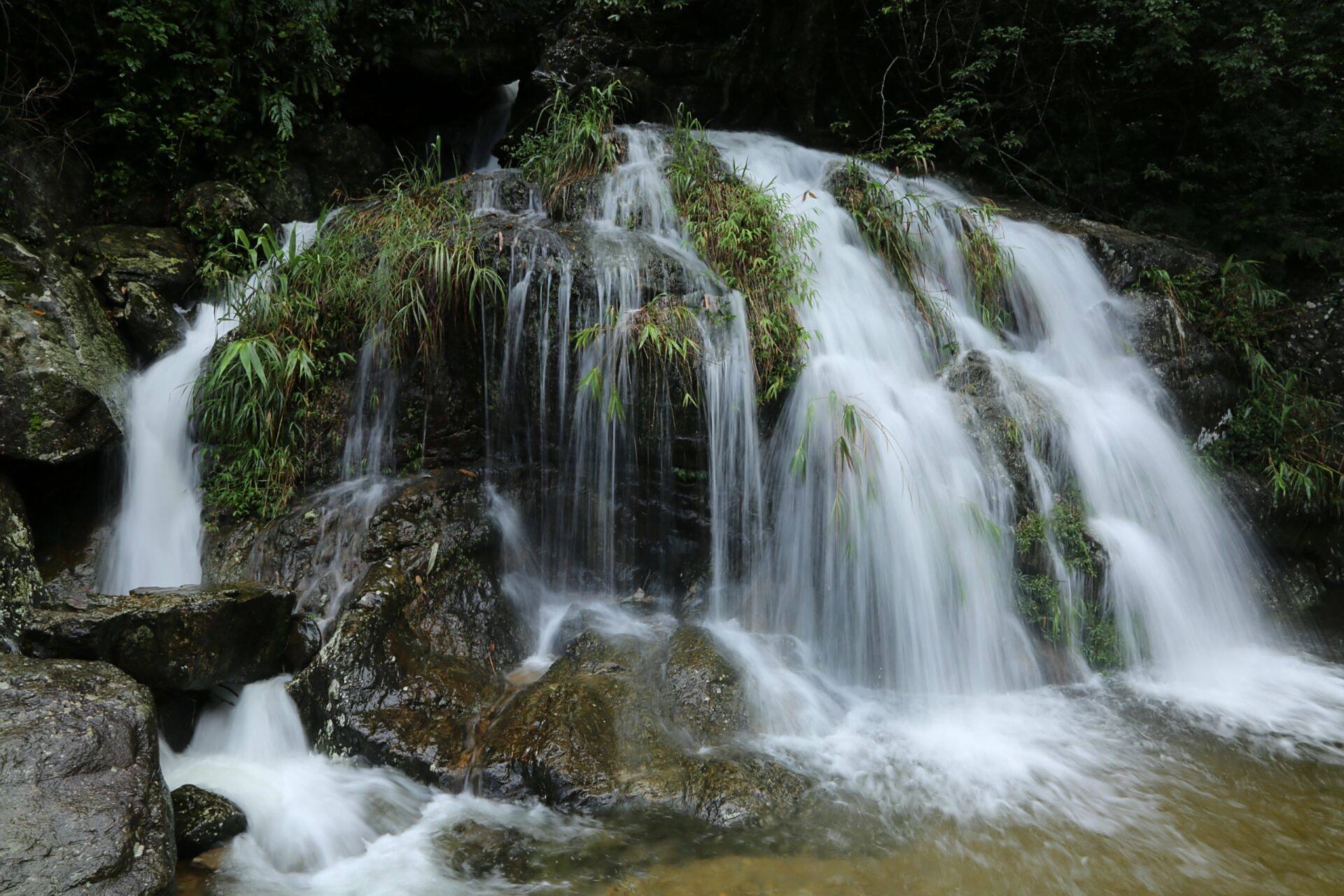 上林下水源自驾游攻略 概况:下水源庄位于上林县大丰镇境内,坐落在