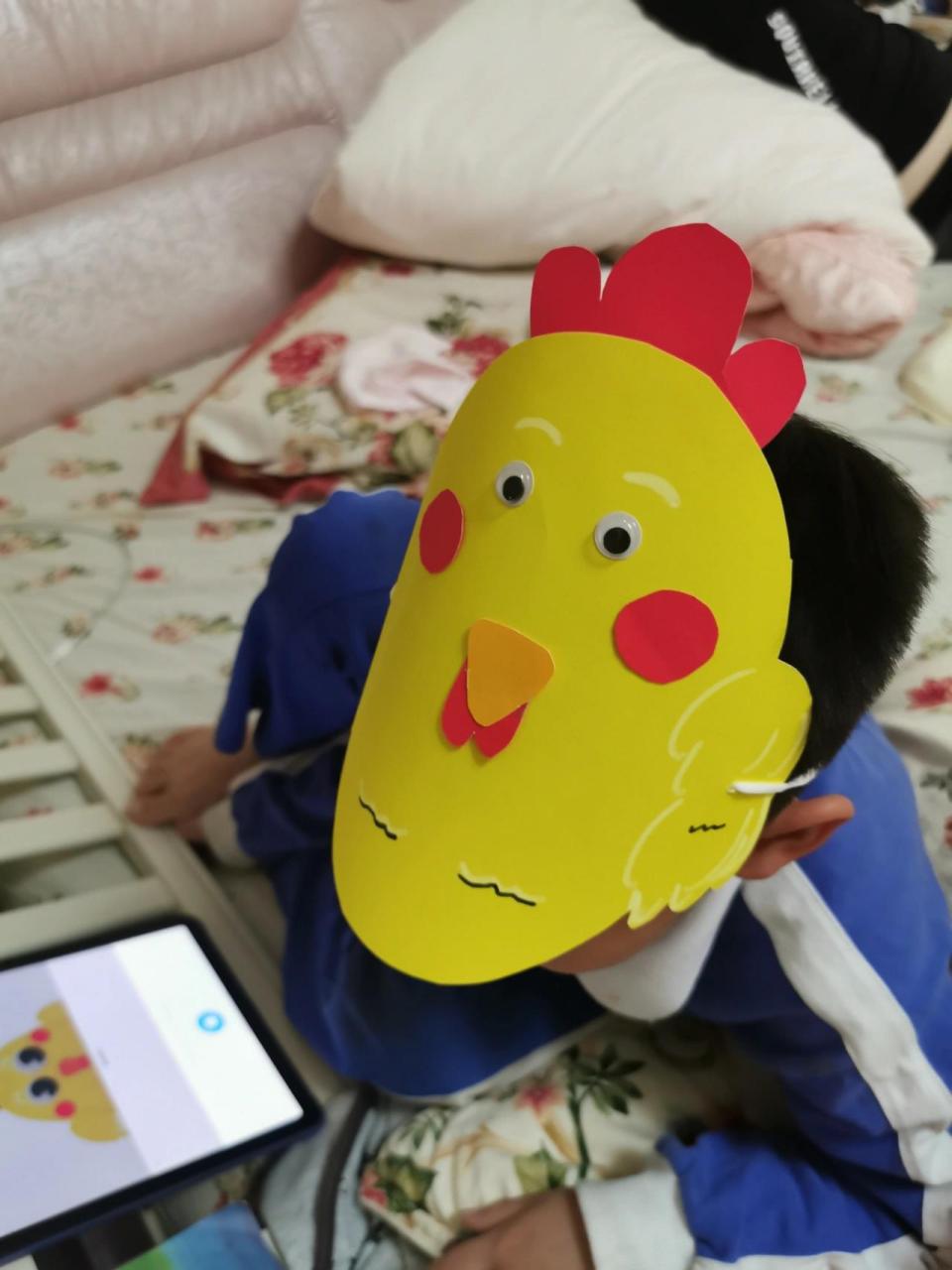 小鸡头饰diy手作 一年级下册语文老师说要做小鸡或者小鸭的头饰噢