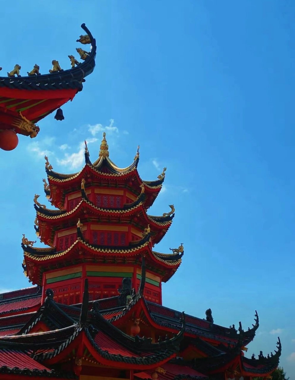 绍兴秀峰寺 建筑宏伟,富丽堂皇,停车免费,不收门票,有大颗板栗卖