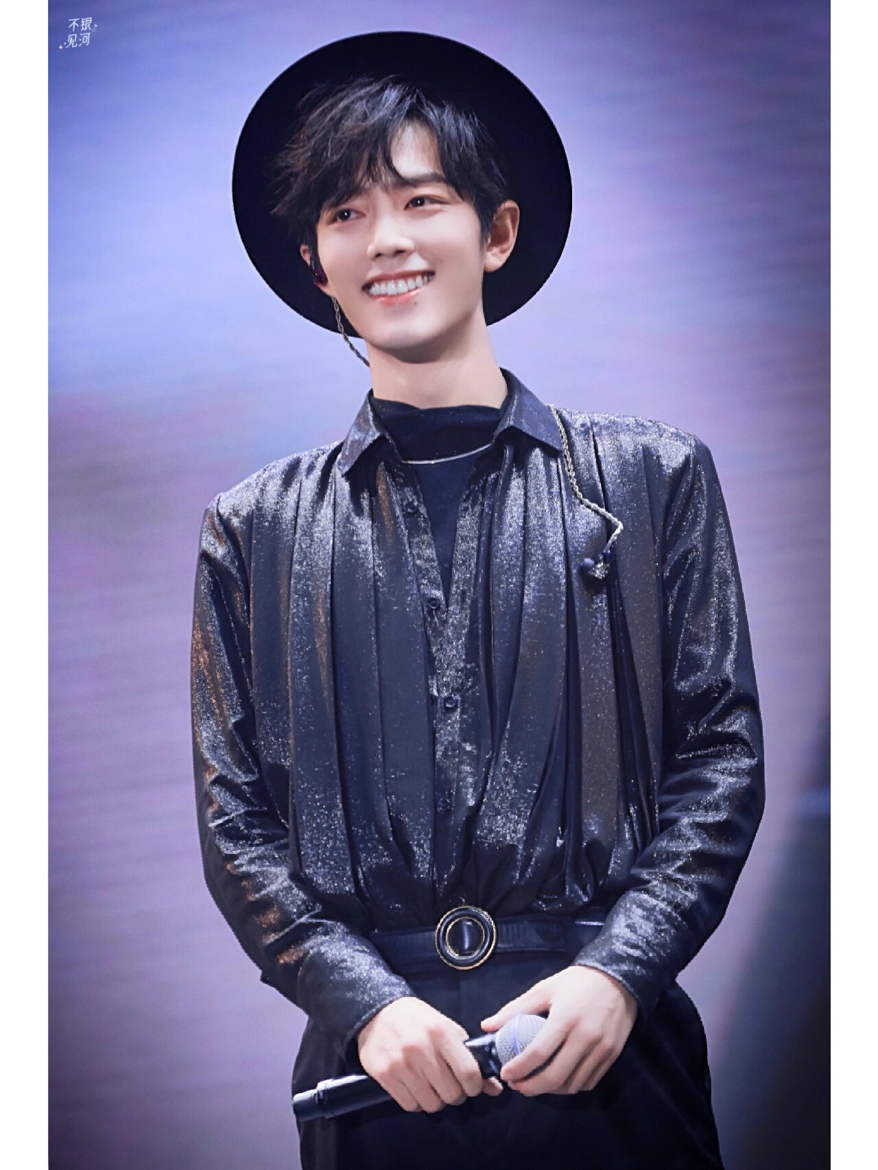 肖战泰国笑容封神 肖战,这是我见过的最美的笑容,因为包含着真诚,阳光