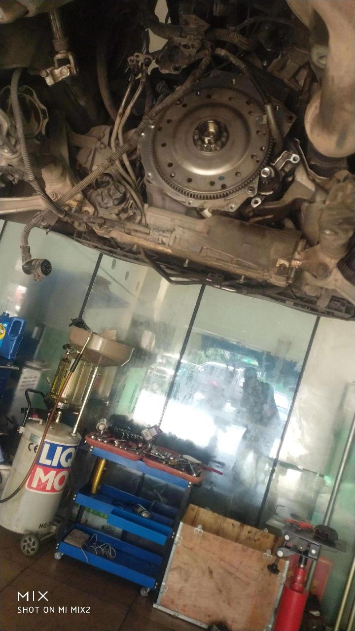 15款奥迪a4异响,客户反应像是开飞机.15套奥迪a4l,2.0t.