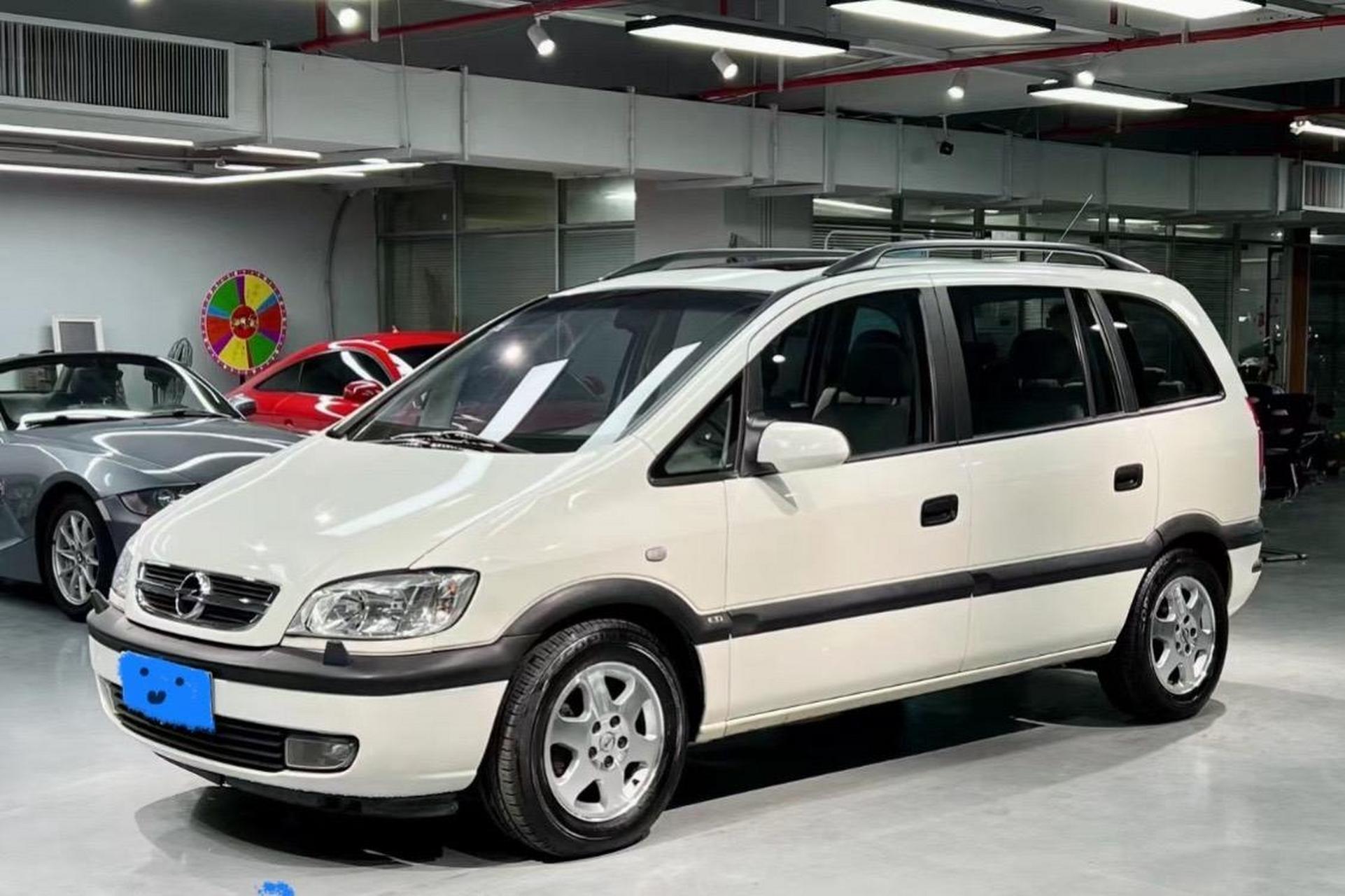 上海阿姨一手,地库长大的孩子!欧宝赛飞利,1.