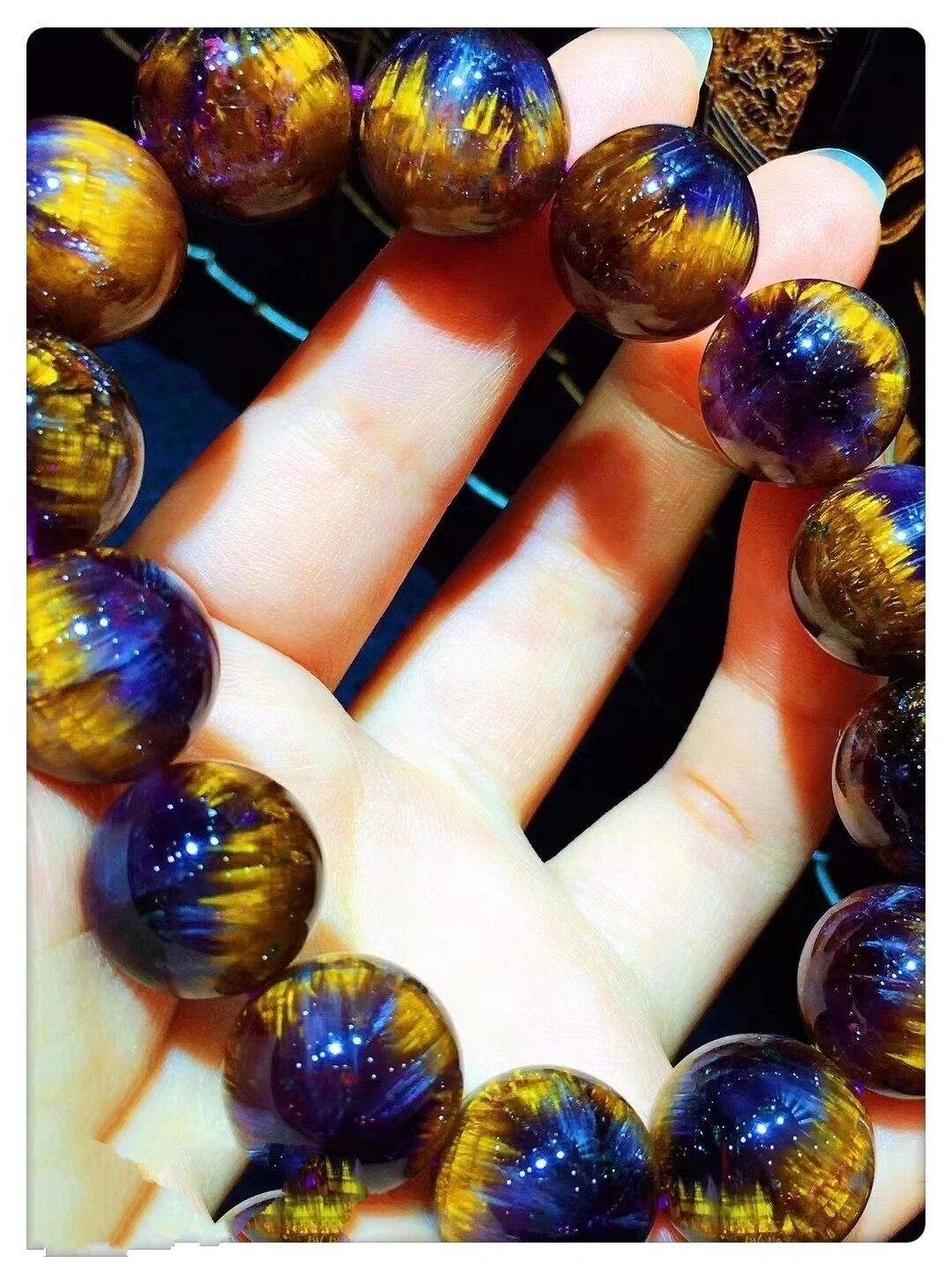 极光23紫钛花水晶钛晶手串 不懂水晶,也不了解那些功效?