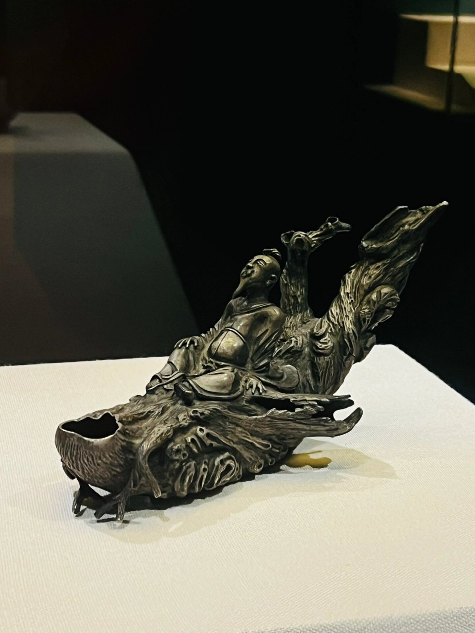 元至正乙酉朱碧山造银槎杯|杭州工美博物馆 朱碧山,名华玉,浙江嘉善