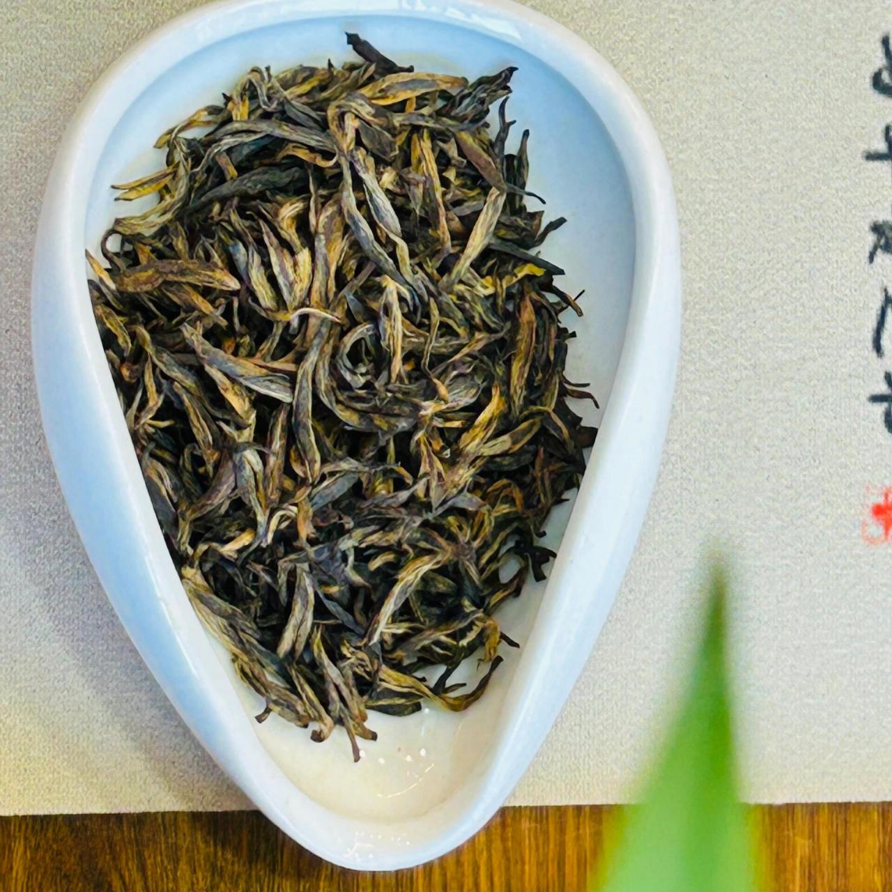 鉴茶不外行,选茶有绝招——梅占金骏眉 梅占金骏眉 茶叶介绍 梅占原产