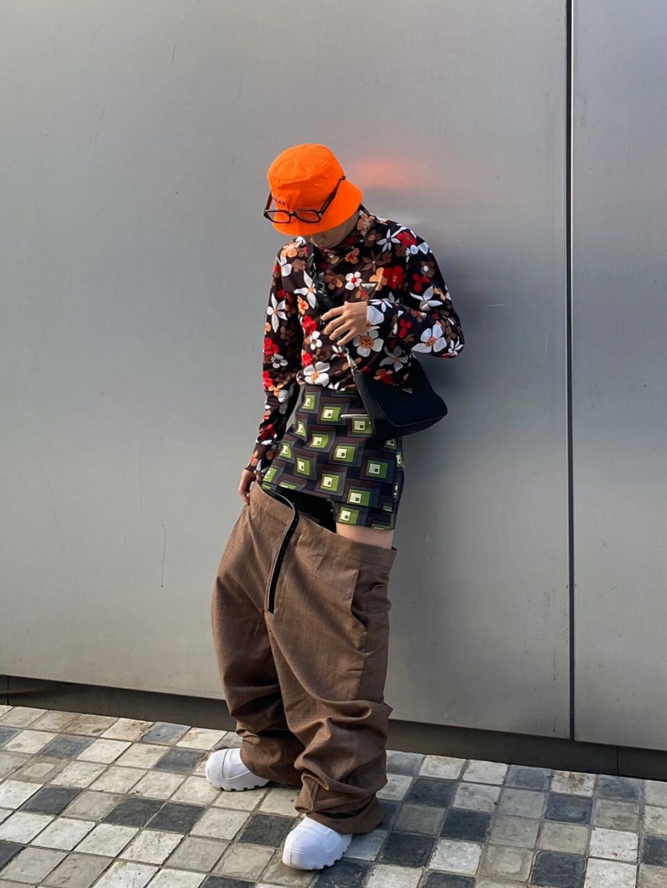 前几天prada特卖收获了两件2022春夏系列的时髦单品!