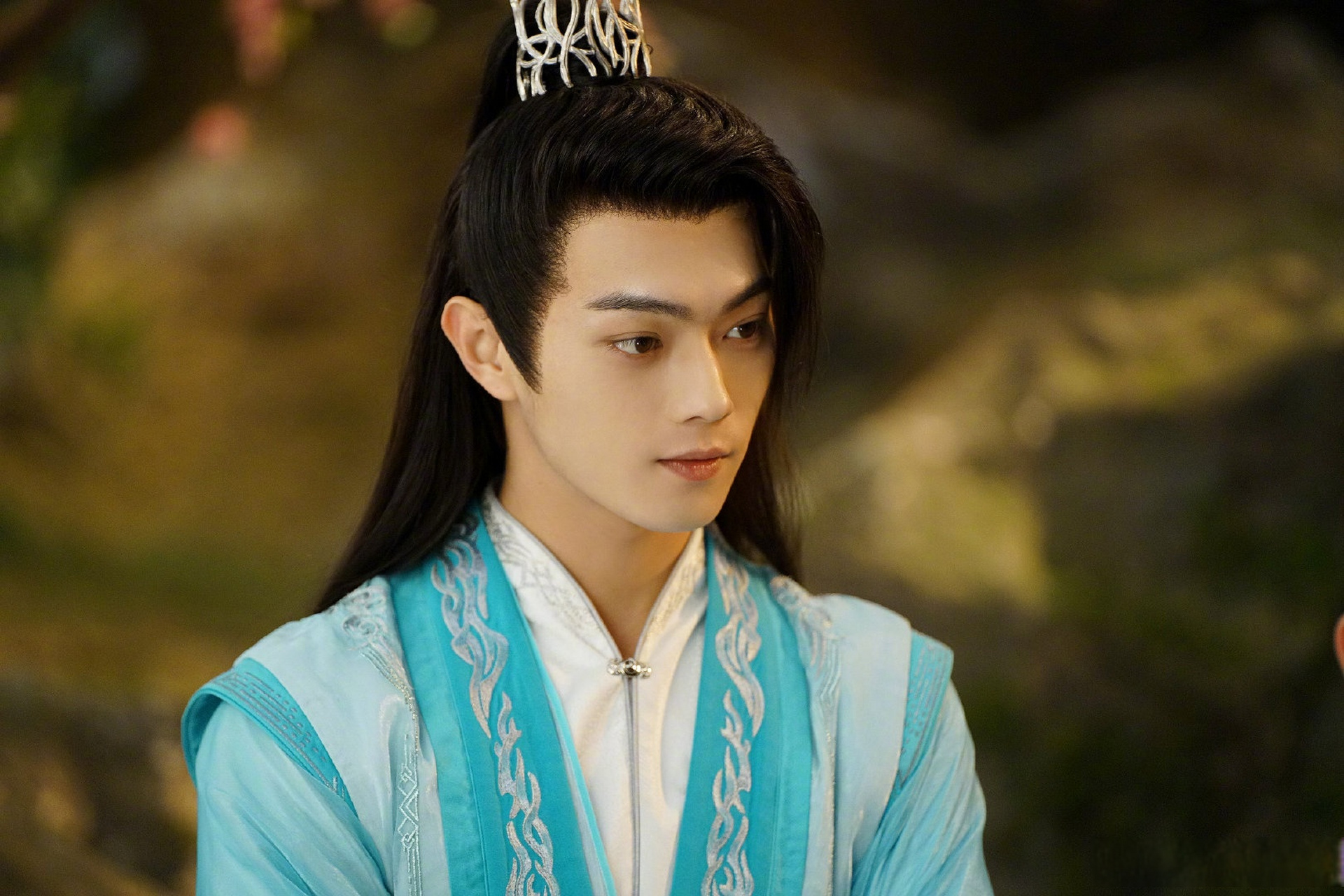 许凯东伯雪鹰#  今晚继续来鹅家看东伯雪鹰长枪在手,过关斩将!