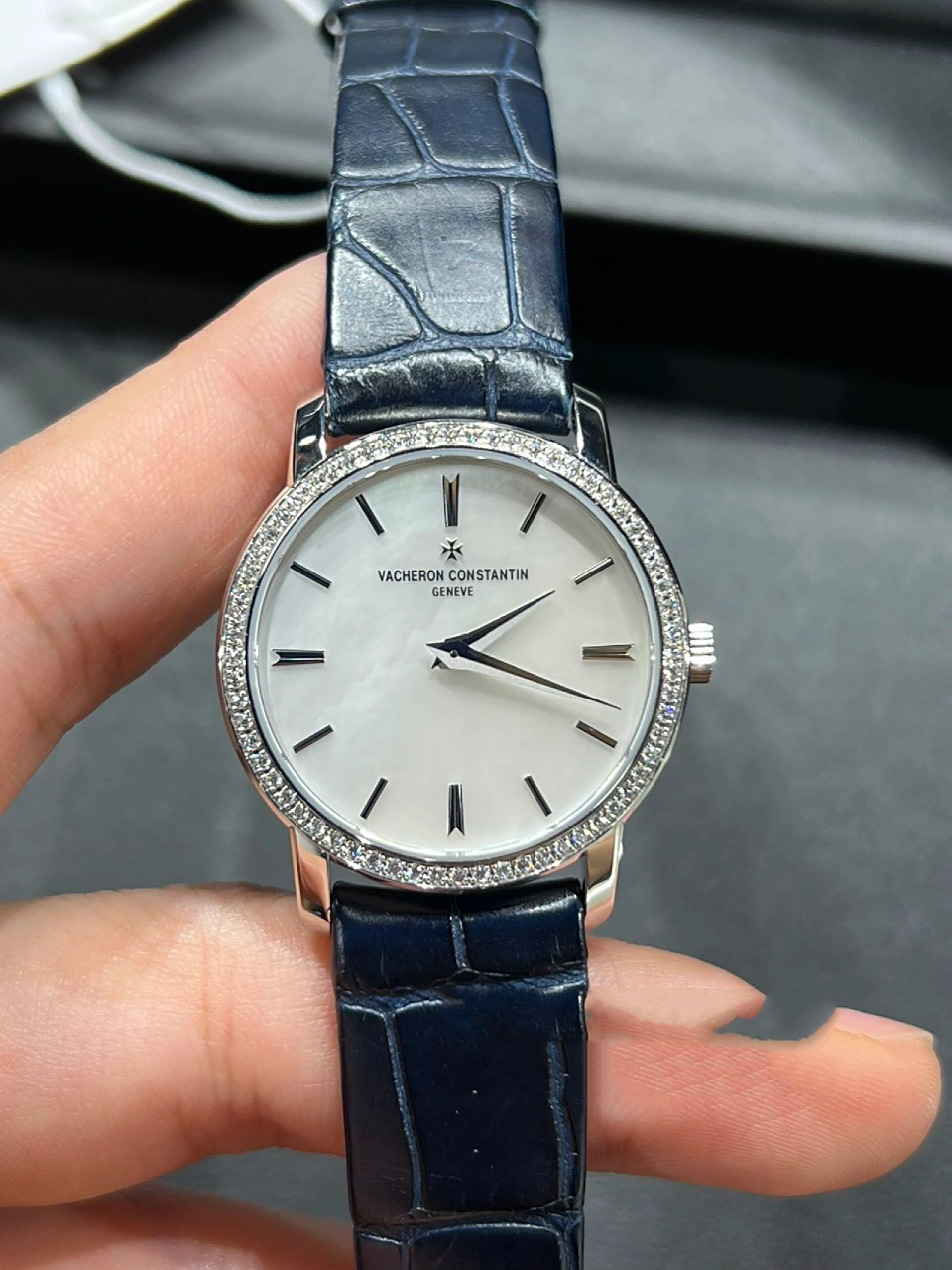 江诗丹顿传承系列石英钻表 江诗丹顿vc传袭系列 石英女表 18k白金表壳