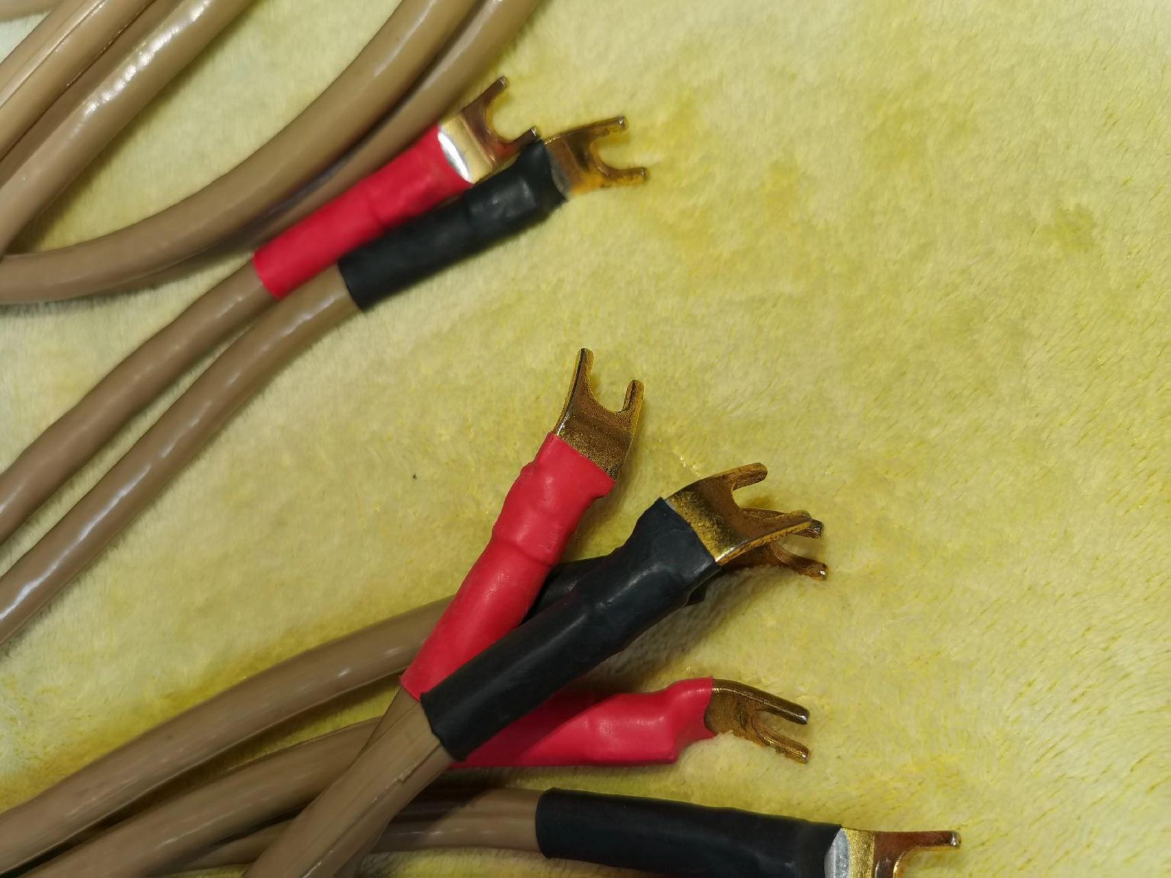 车佬cello strings 3喇叭线,3米长原厂成品线,成色很好.