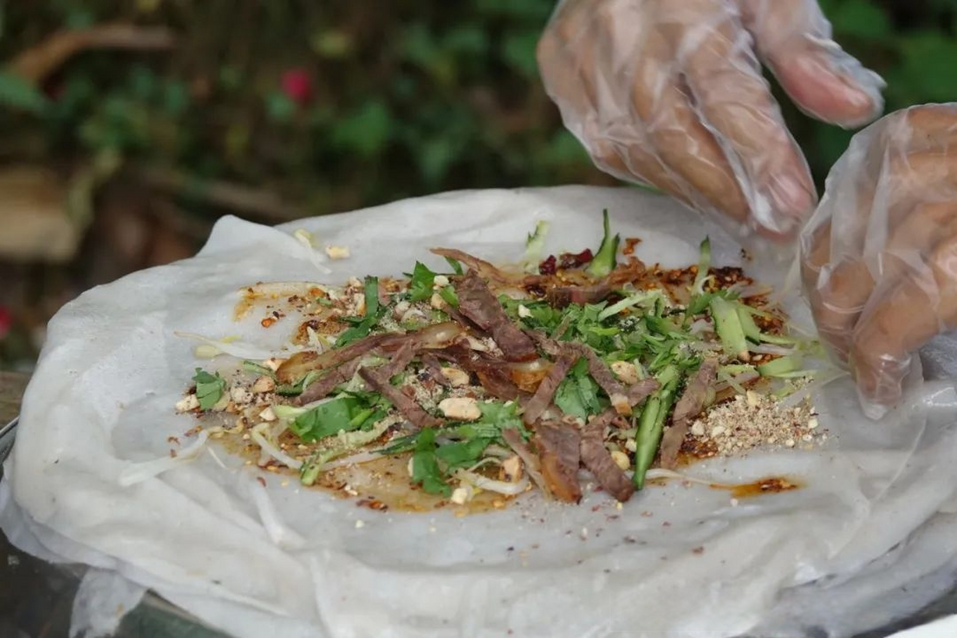 腾冲叠水河卷粉图片