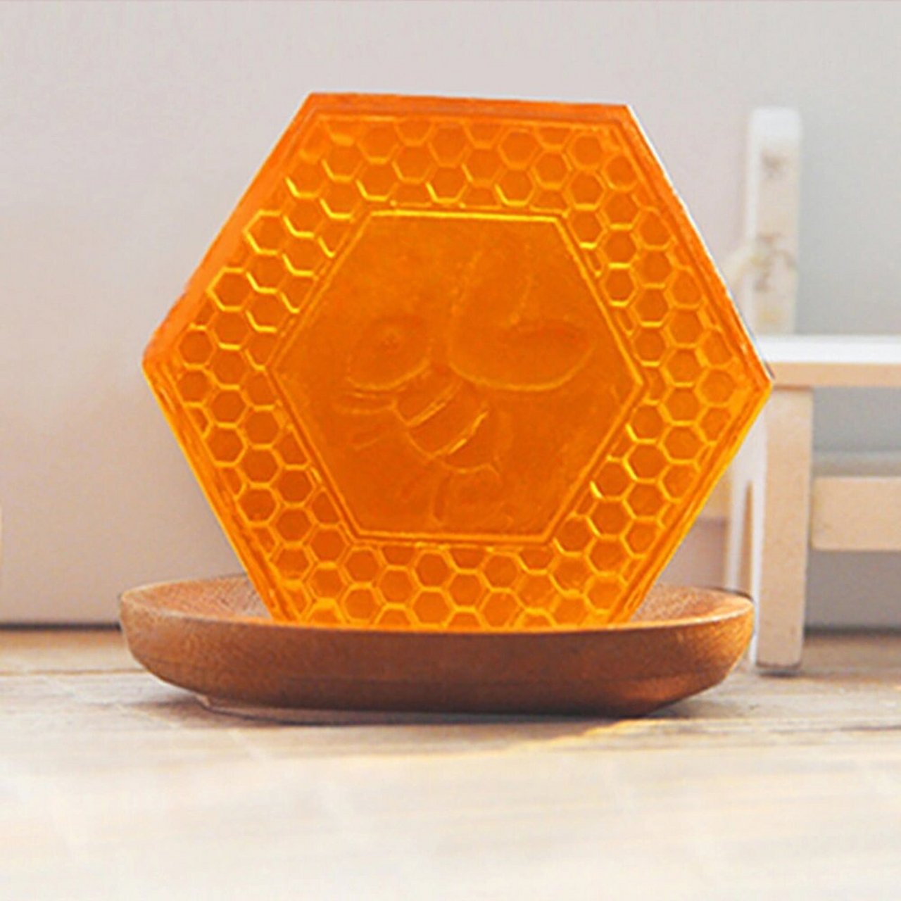 蜂蜜皂蜂胶皂私密皂保湿洁面卸妆手工精油皂 蜂胶香皂是属于手工皂的