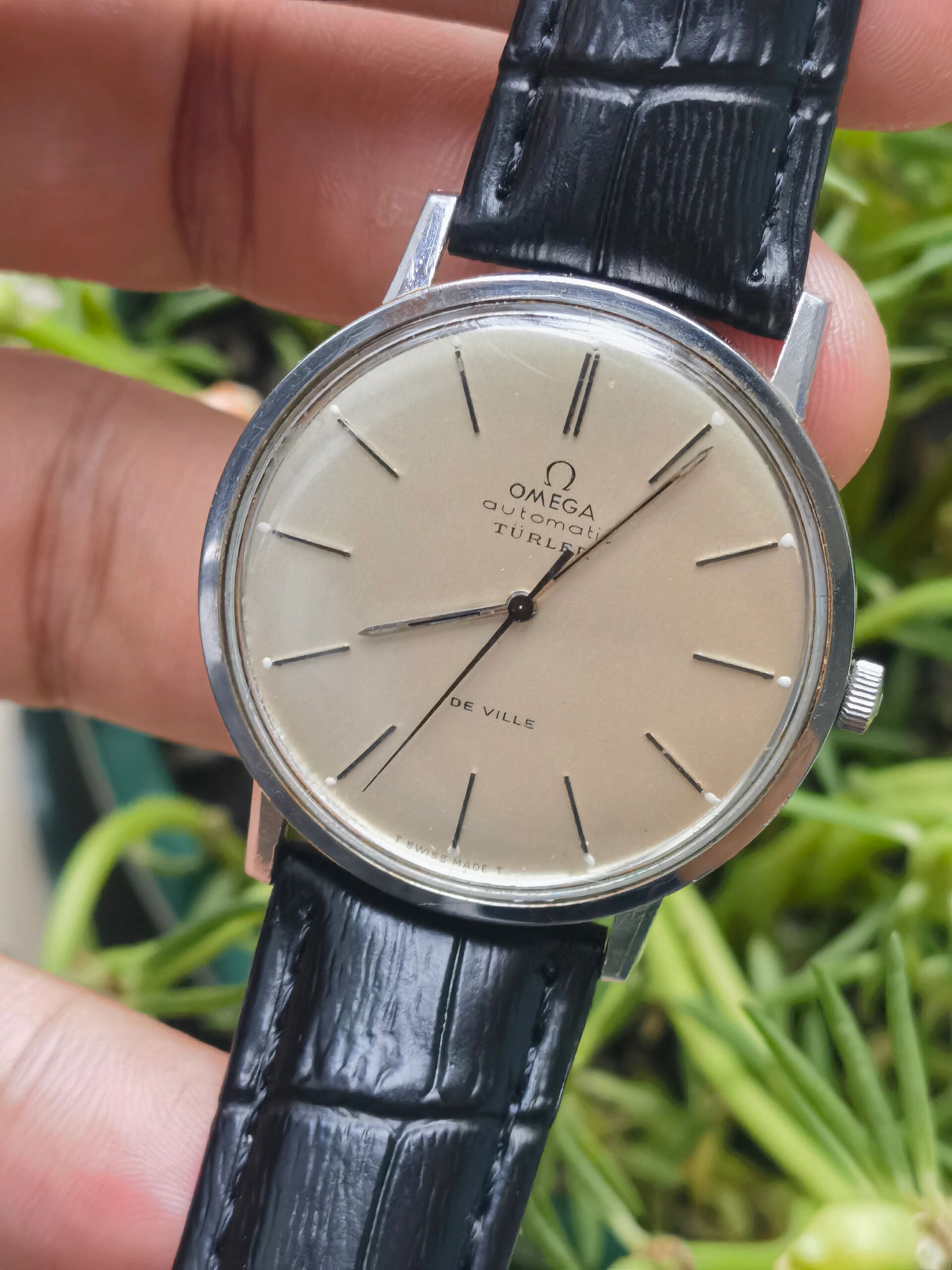 欧米茄中古全自动男式机械表 3300好价出 欧米茄中古男式全自动机械