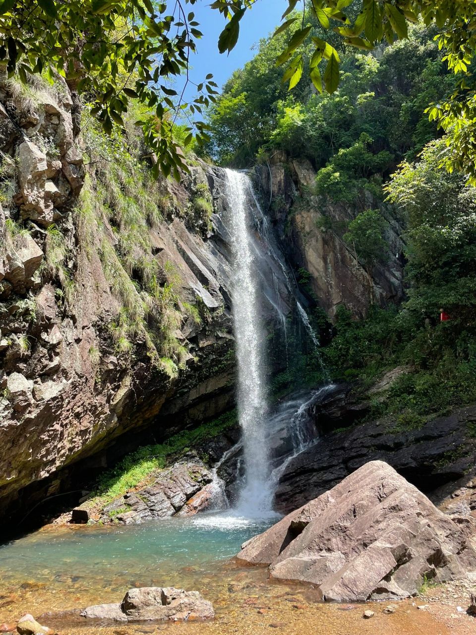 义乌|周边自驾游 半小时07 小瀑布 导航到 搖石里 现在在修路 有点
