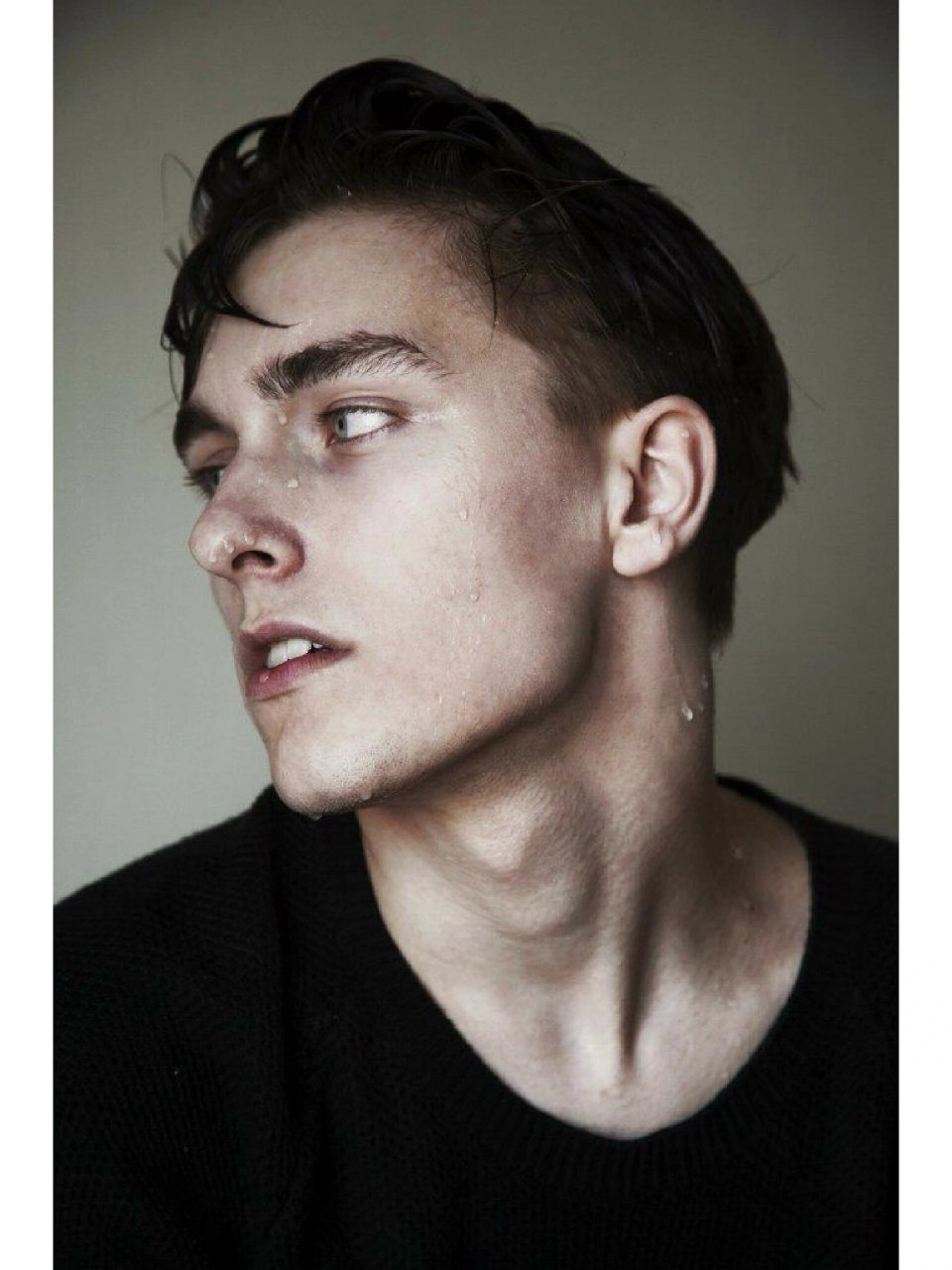 仰视视角下的帅男们 完美轮廓781578157815 可小偿咨询